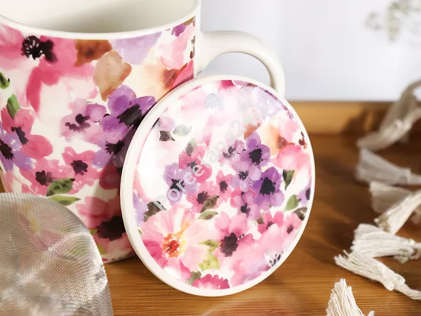 Kubek z zaparzaczem i pokrywką 0,34 L Altom Design - Kwiaty 07.KZ.2761