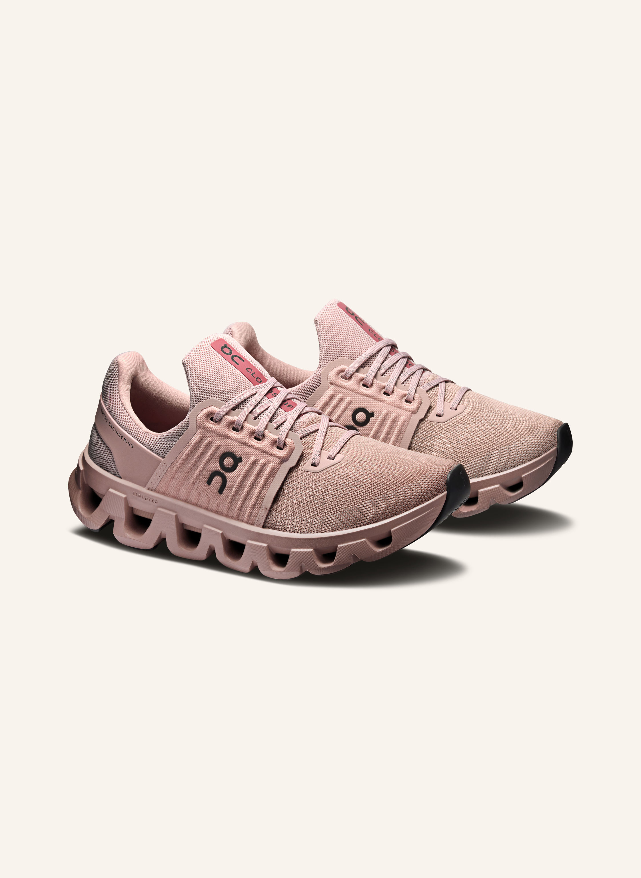 On Sneaker CLOUDSWIFT 4 AD