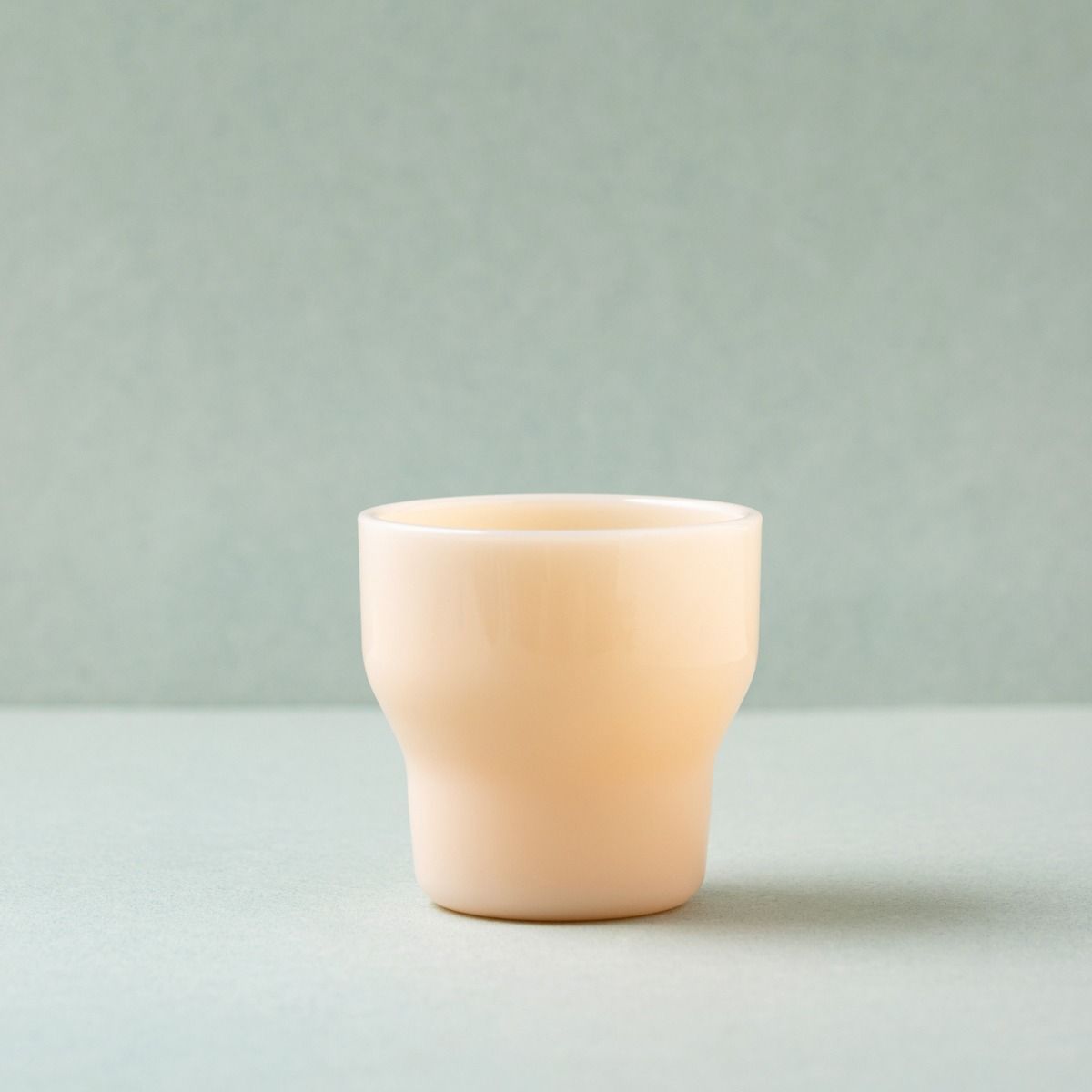 Szklanka PALLORA z mlecznego szkła beżowa 0,15 l