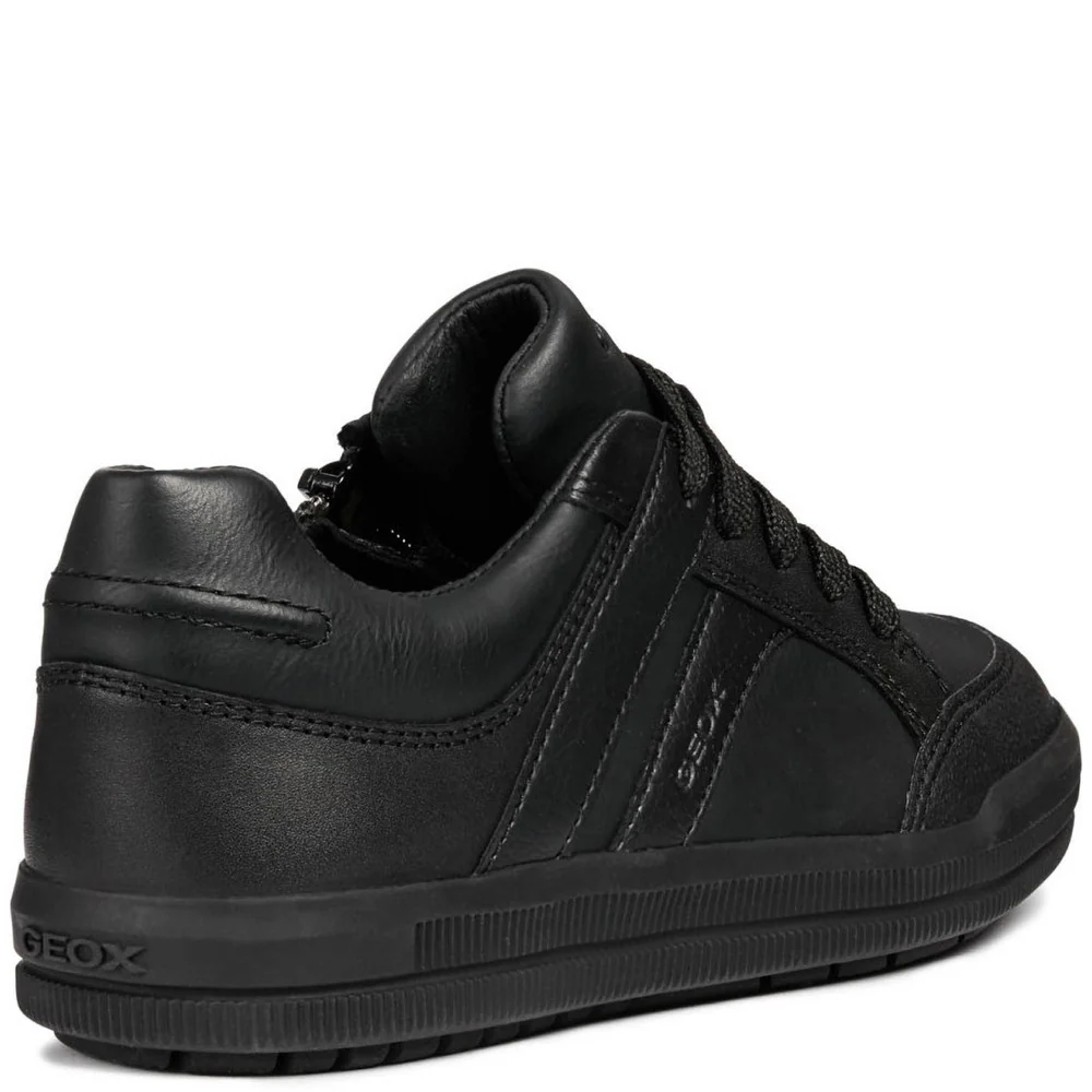 Geox J Arzach B. D Trainers Size 5