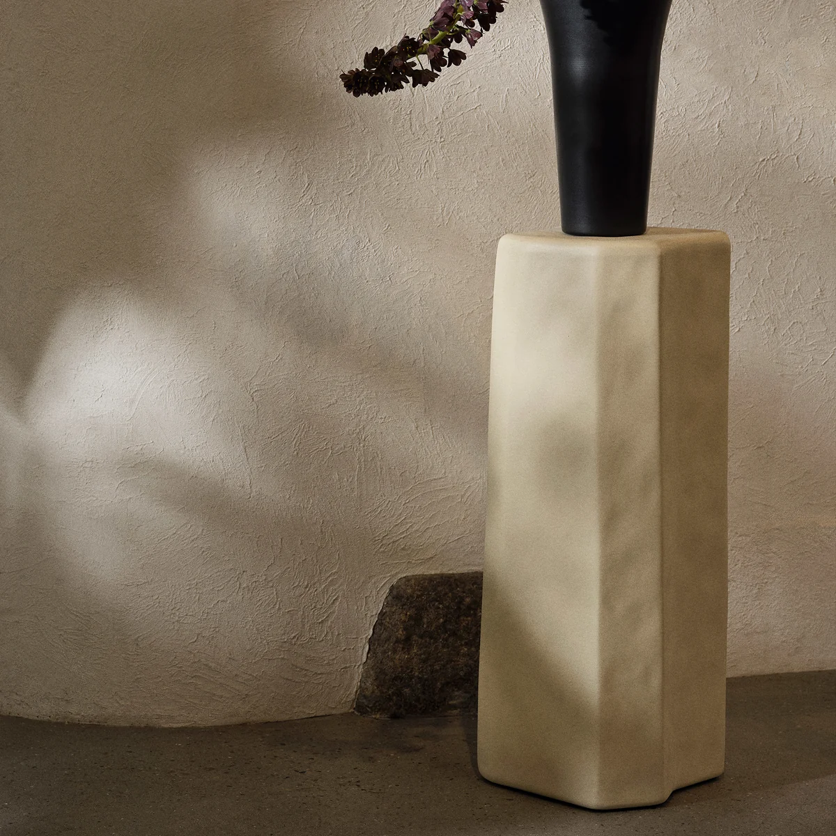 Ferm Living - Staffa Podest, off-white