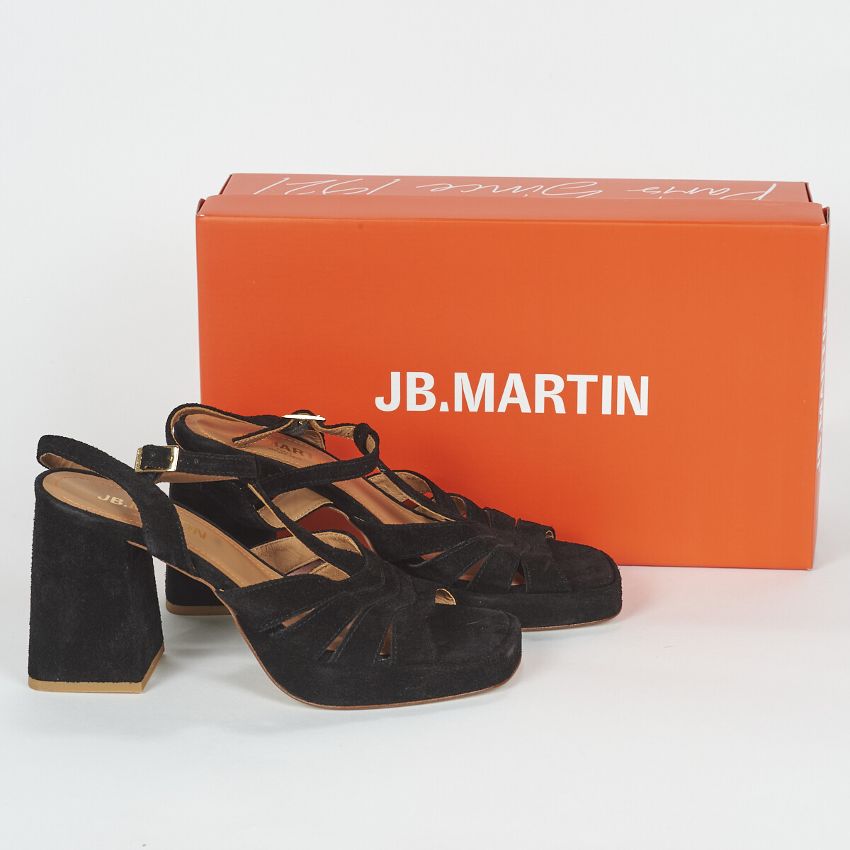JB Martin - MUCCIA - Crust / Black