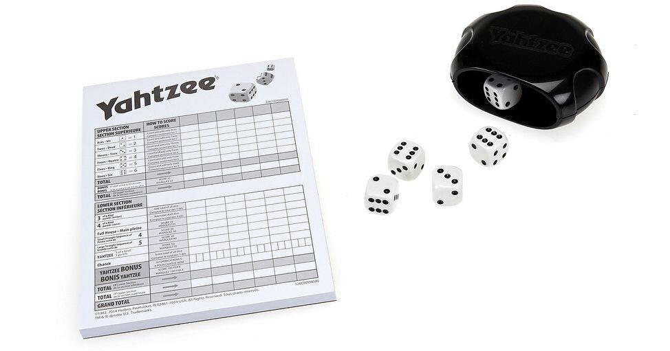 Hasbro Yahtzee Classic Dice Rolling Battle Game, Ages 8+