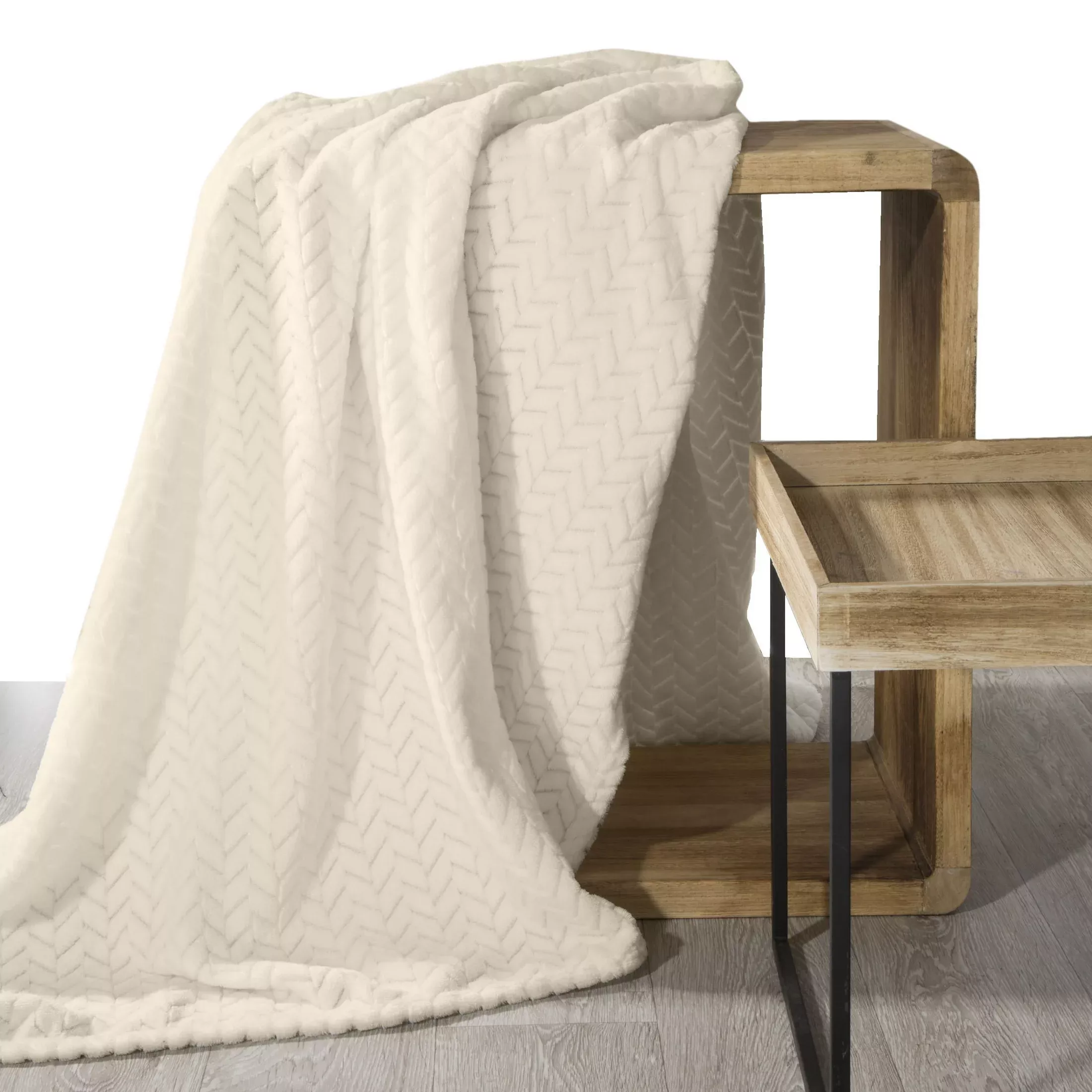 Koc 220x200 cm beżowy miękki w dotyku z wytłaczanym wzorem CINDY Design 91