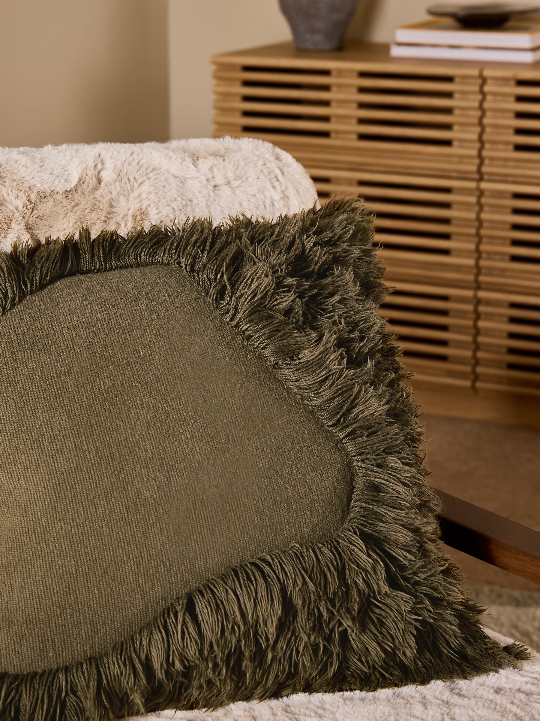 Nera Tufted Cushion in Green
