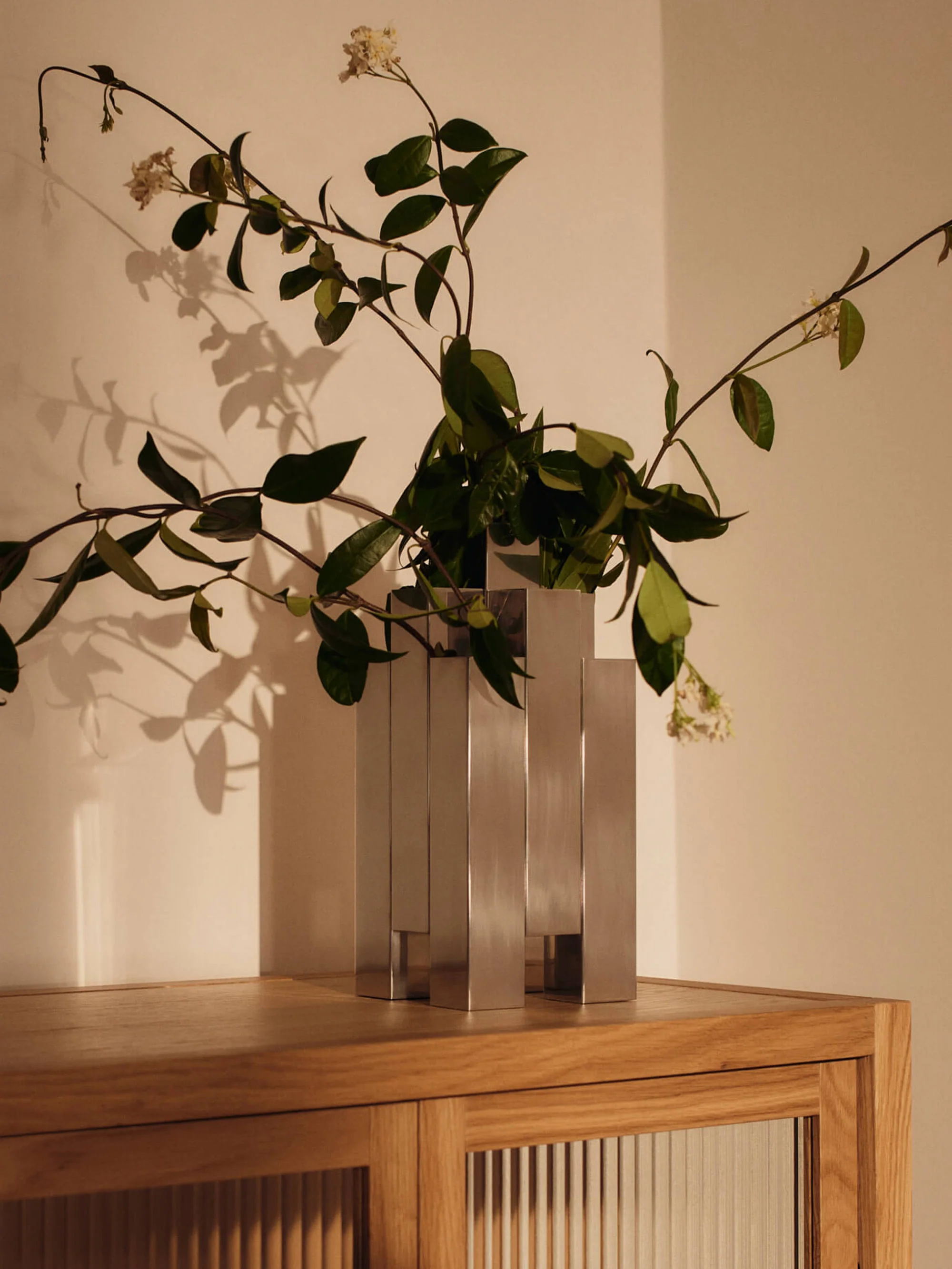 Vase Tessera aus Stahl, H 28 cm