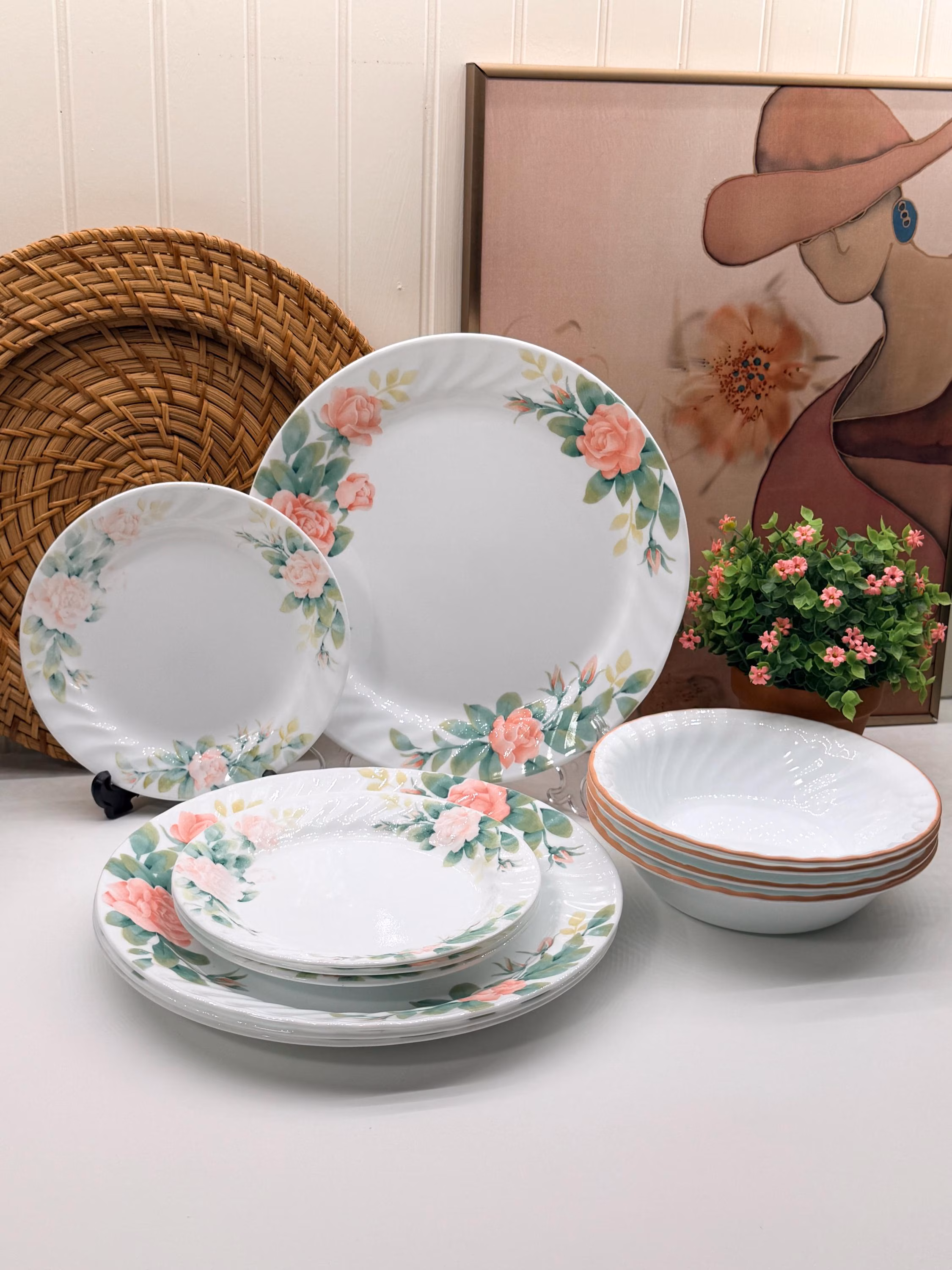 Corelle Elegant Rose Vintage 12 Piece Dinnerware Set for 4 – Pink Roses – Fluted Rim Plates & Bowls