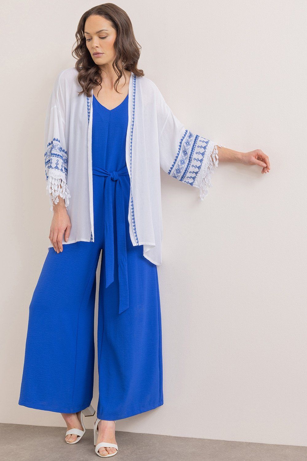 Klass. Embroidered Edge To Edge Cover Up