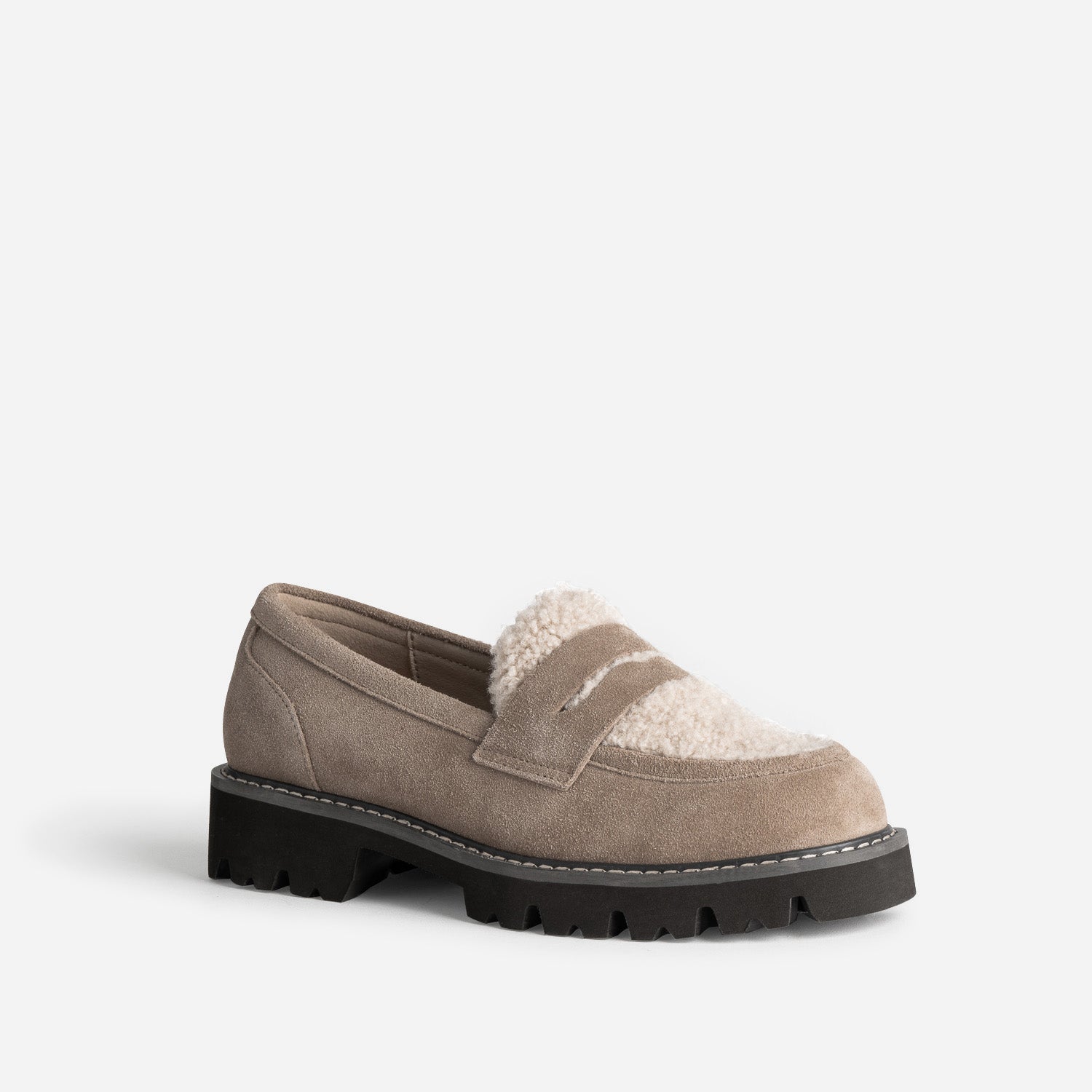 Mocassin taupe cuir velours et sherpa
