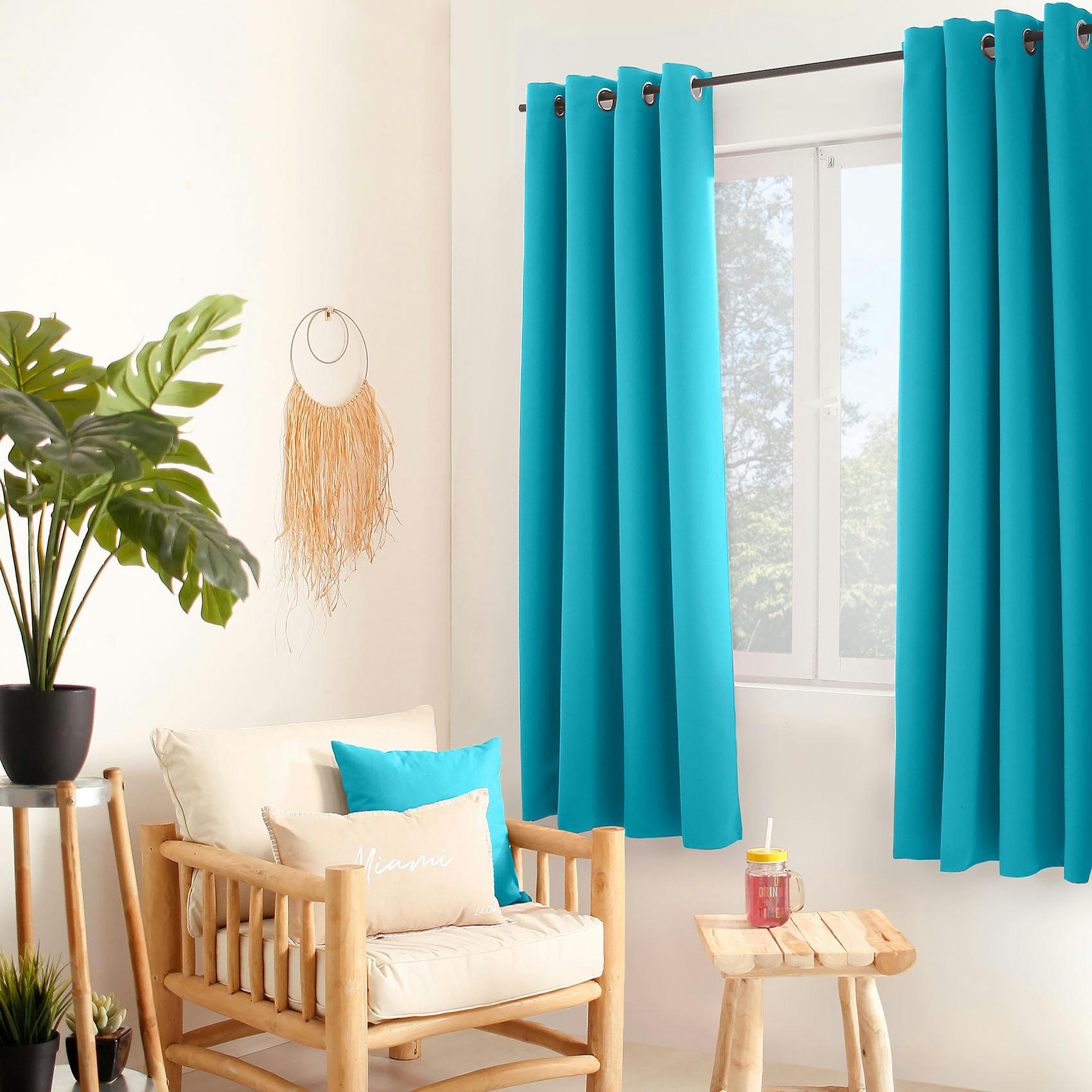 - Rideau occultant uni avec 8 œillets turquoise
