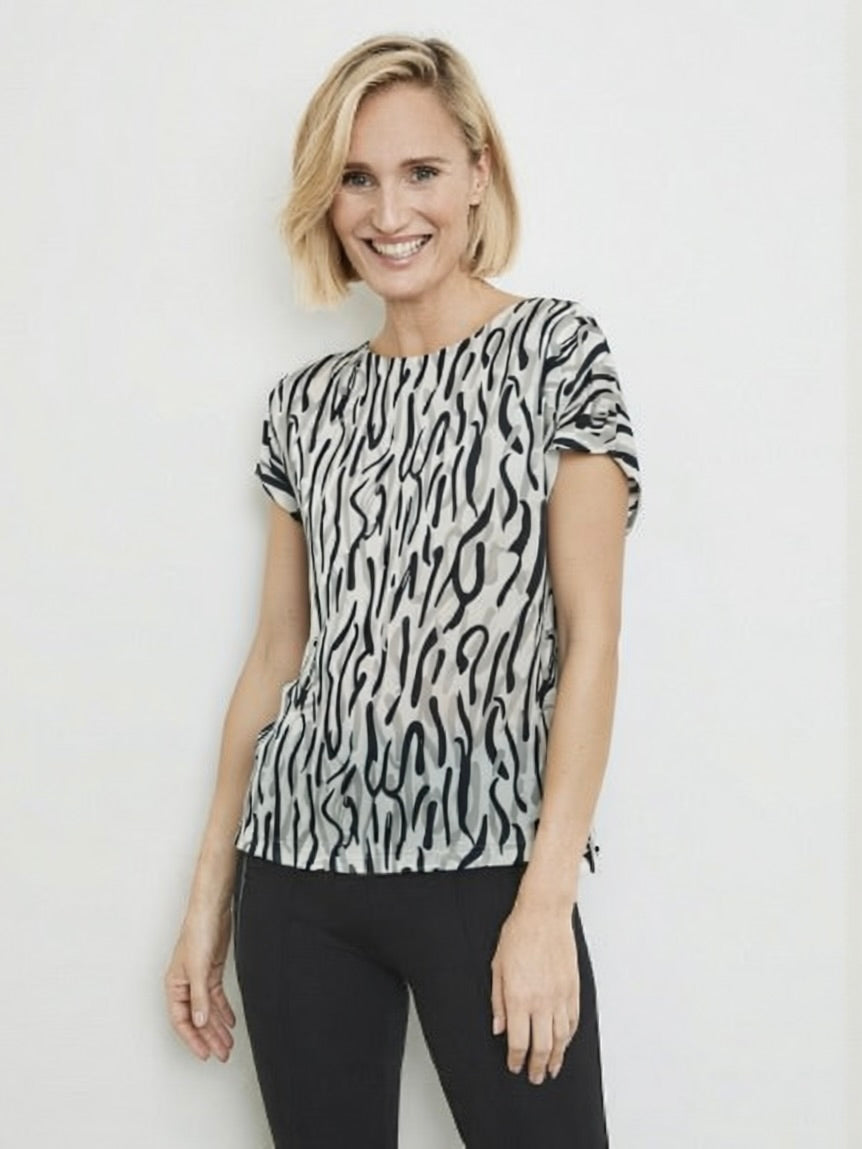 Top with Silky Front