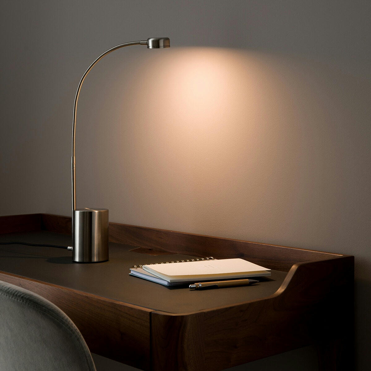 Lampe flexible nickel satiné, Gino
