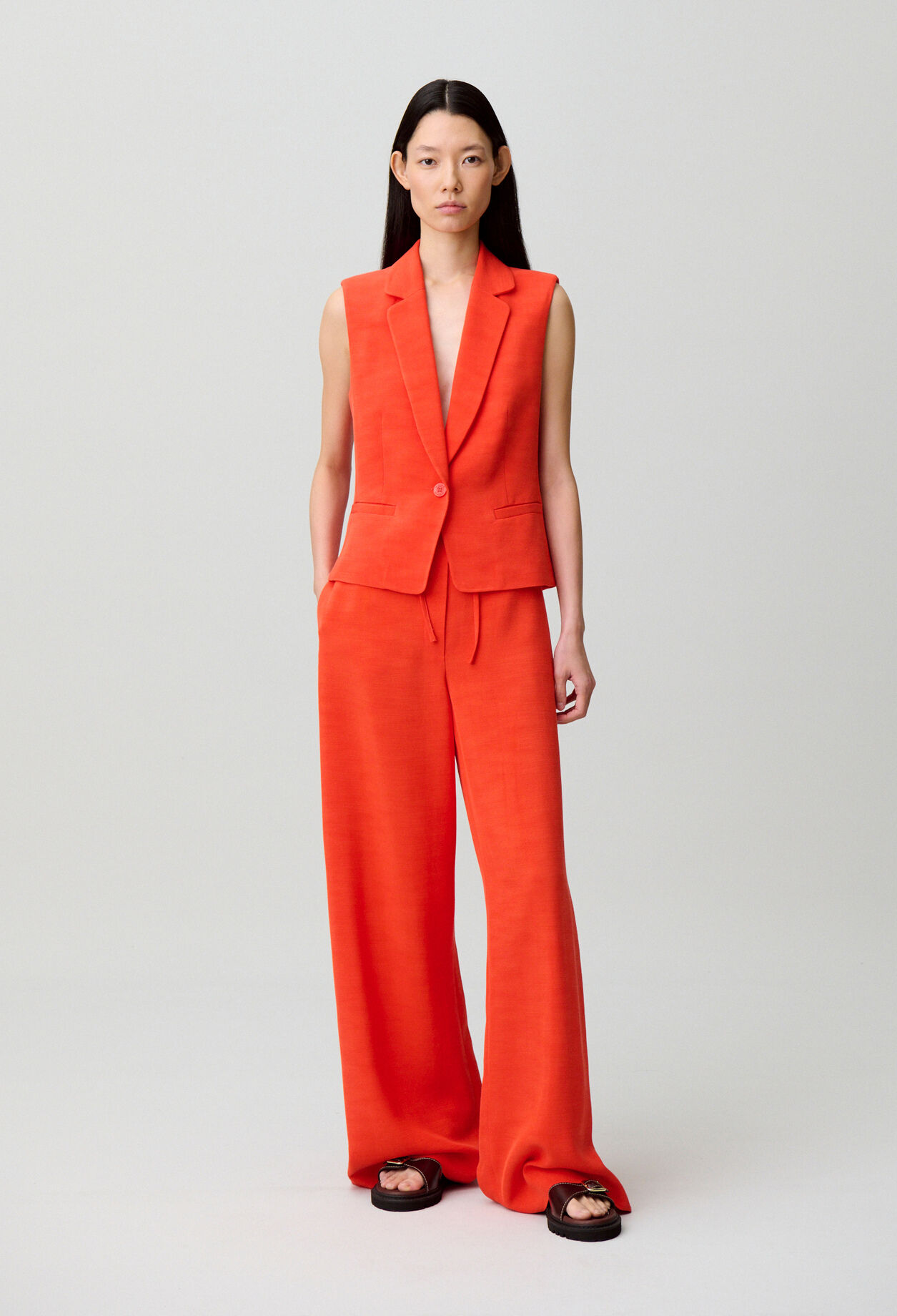 Veste tailleur sans manches