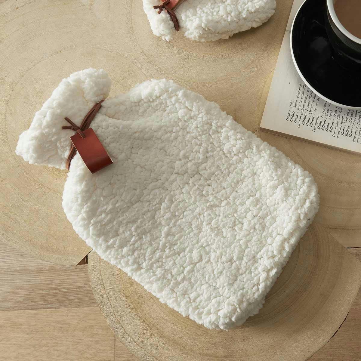 - Bouillotte fourrure toute douce