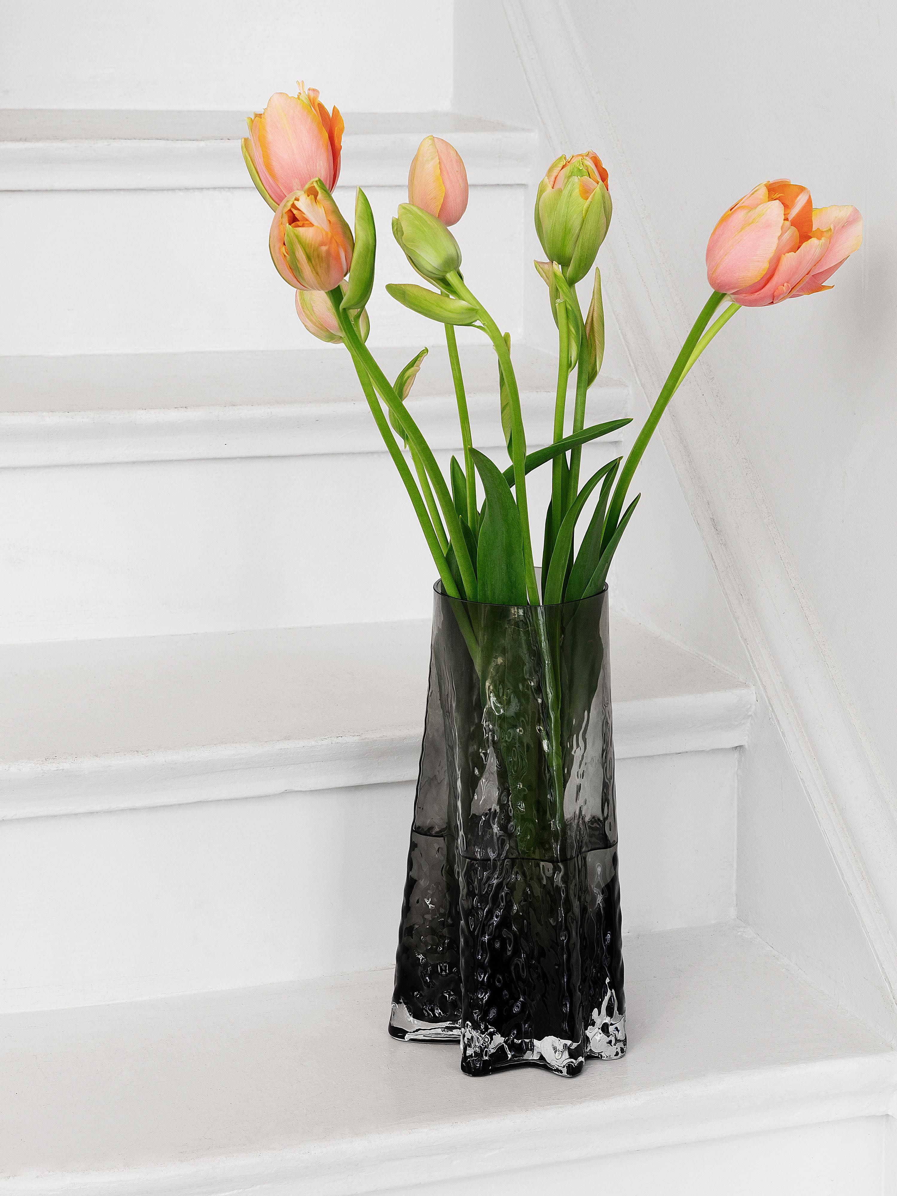 Mundgeblasene Glas-Vase Gry mit strukturierter Oberfläche, H 30 cm