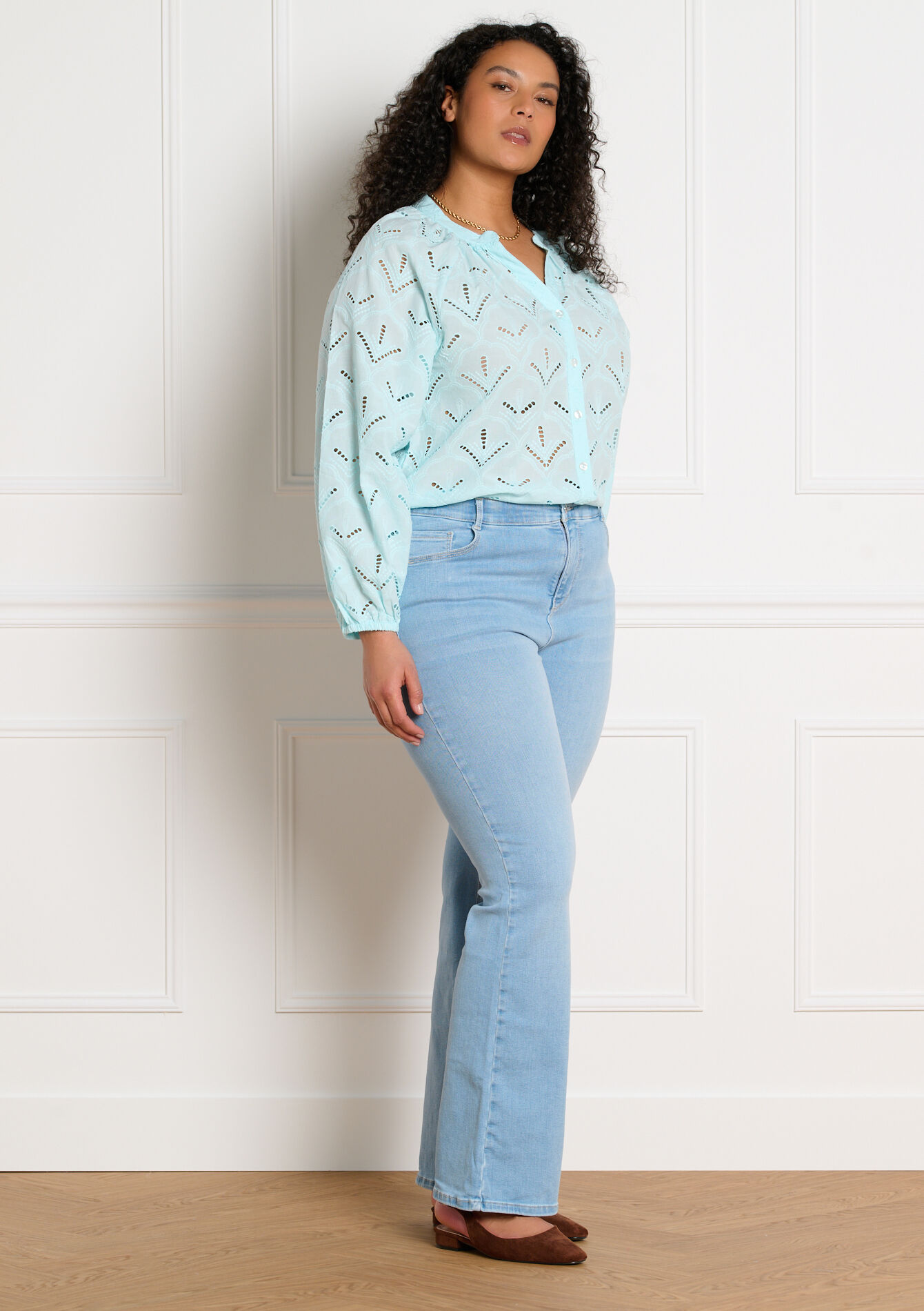 Multiple size bootcut jeans