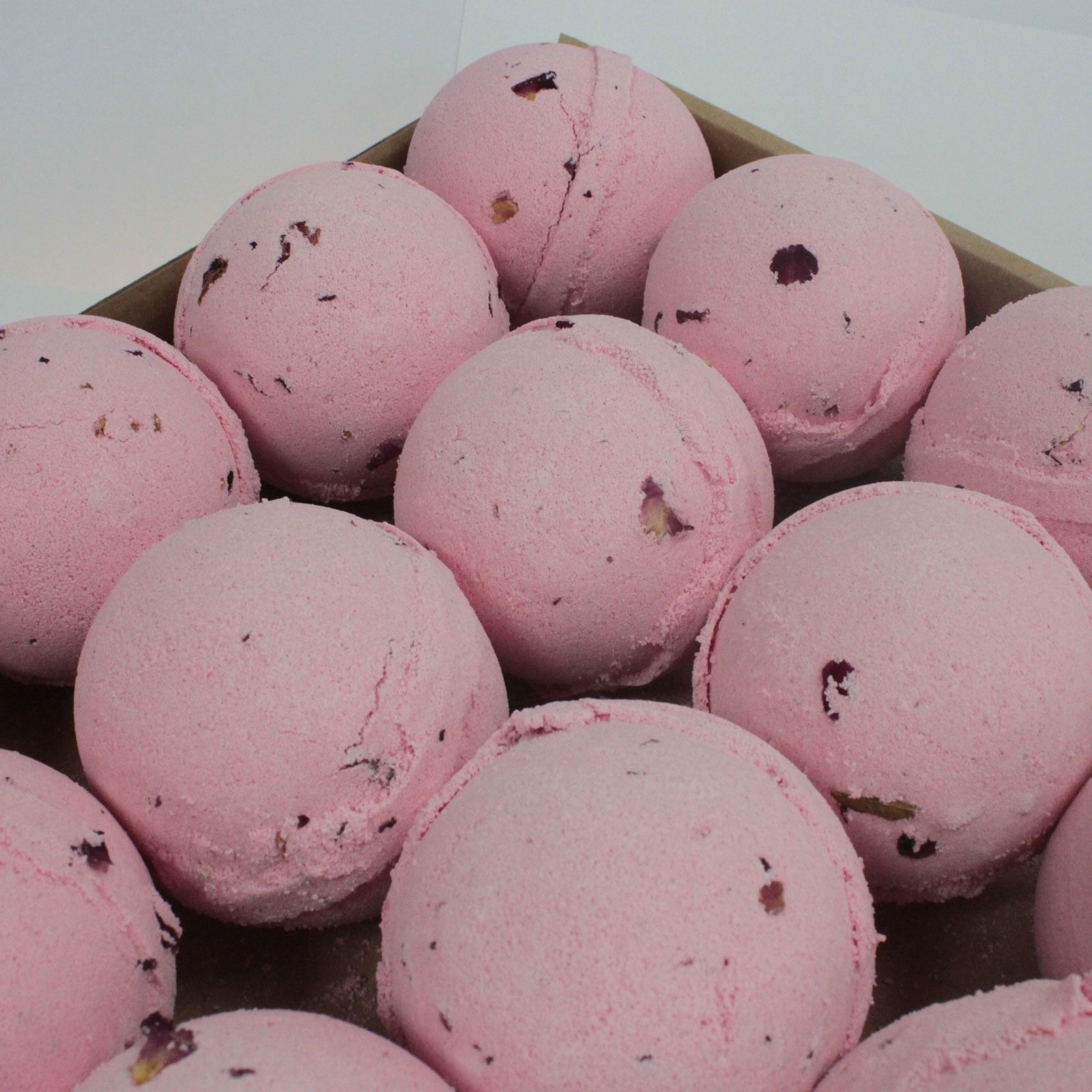 KDMD Rose & Petals Bath Bomb