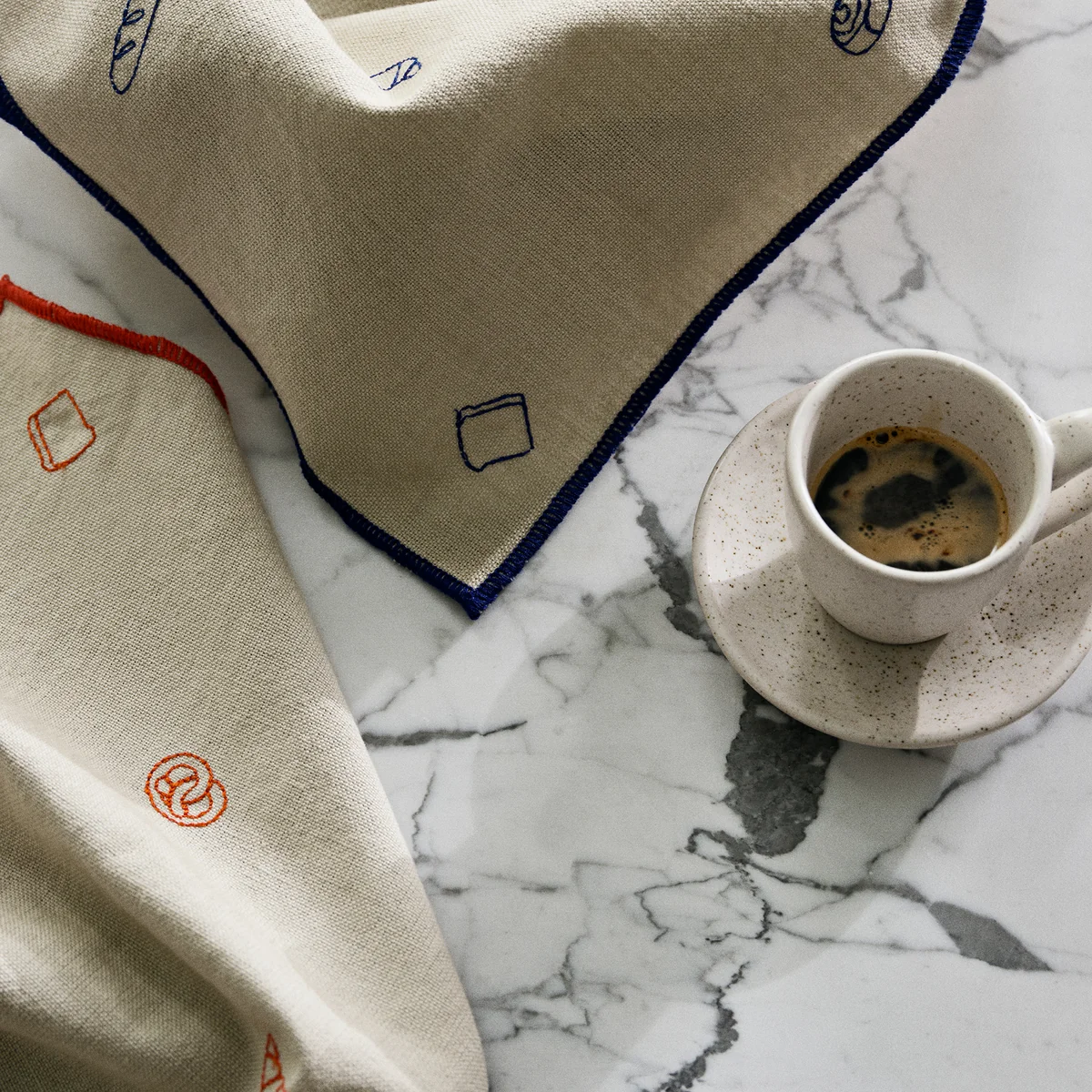 Broste Copenhagen - Nordic Vanilla Tasse mit Untertasse 25 cl