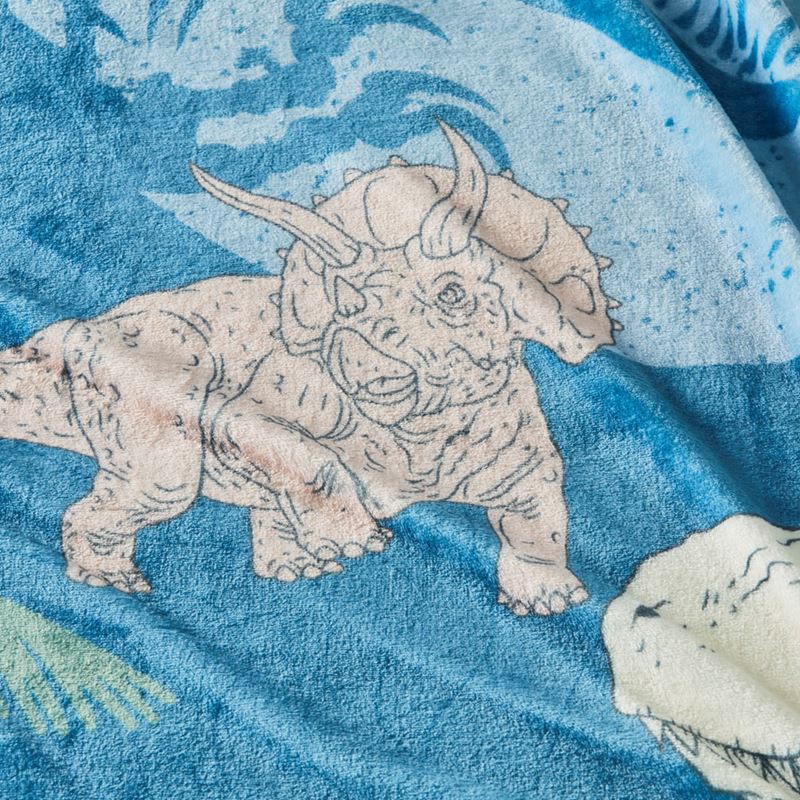 Universal Jurassic World Ultra Soft Blanket
