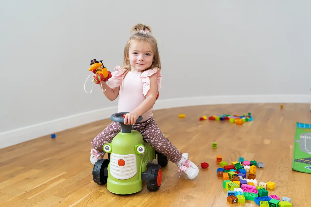 Rutschfahrzeug Traktor