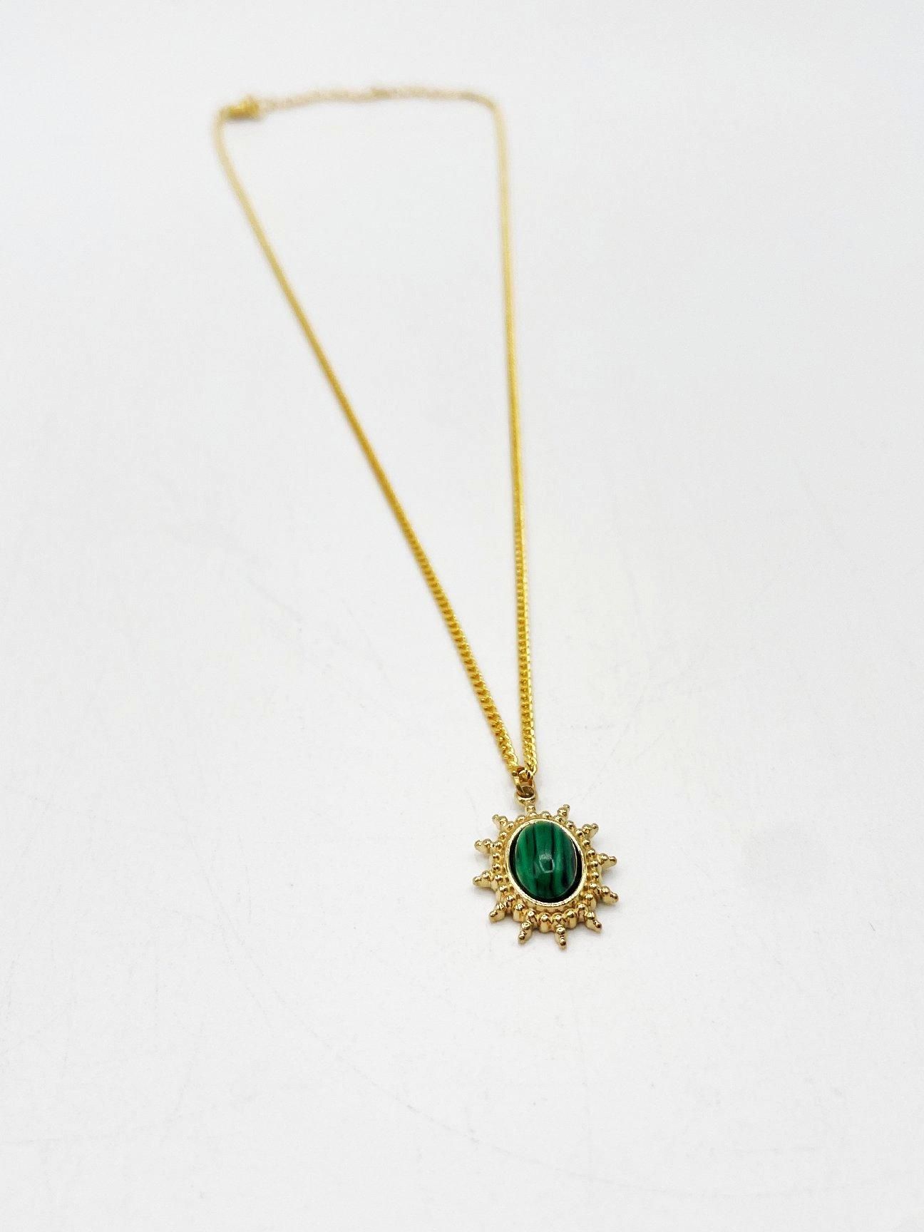 SVNX Vintage Style Gold Plated Necklace with Green Malachite Gemstone Pendant