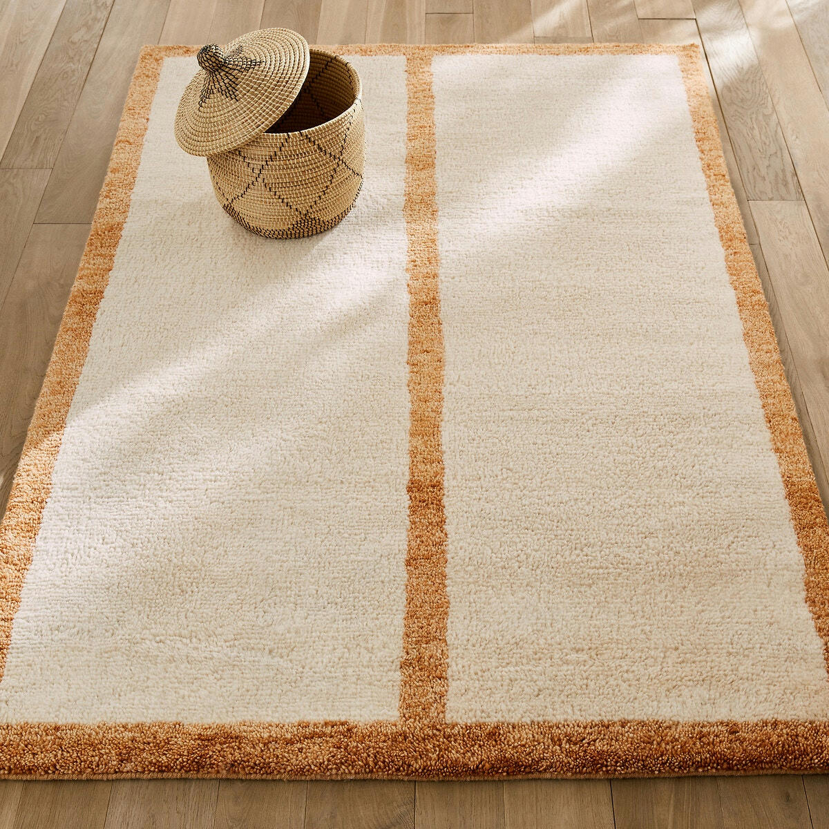 Tapis noué main pure laine, Ekdal