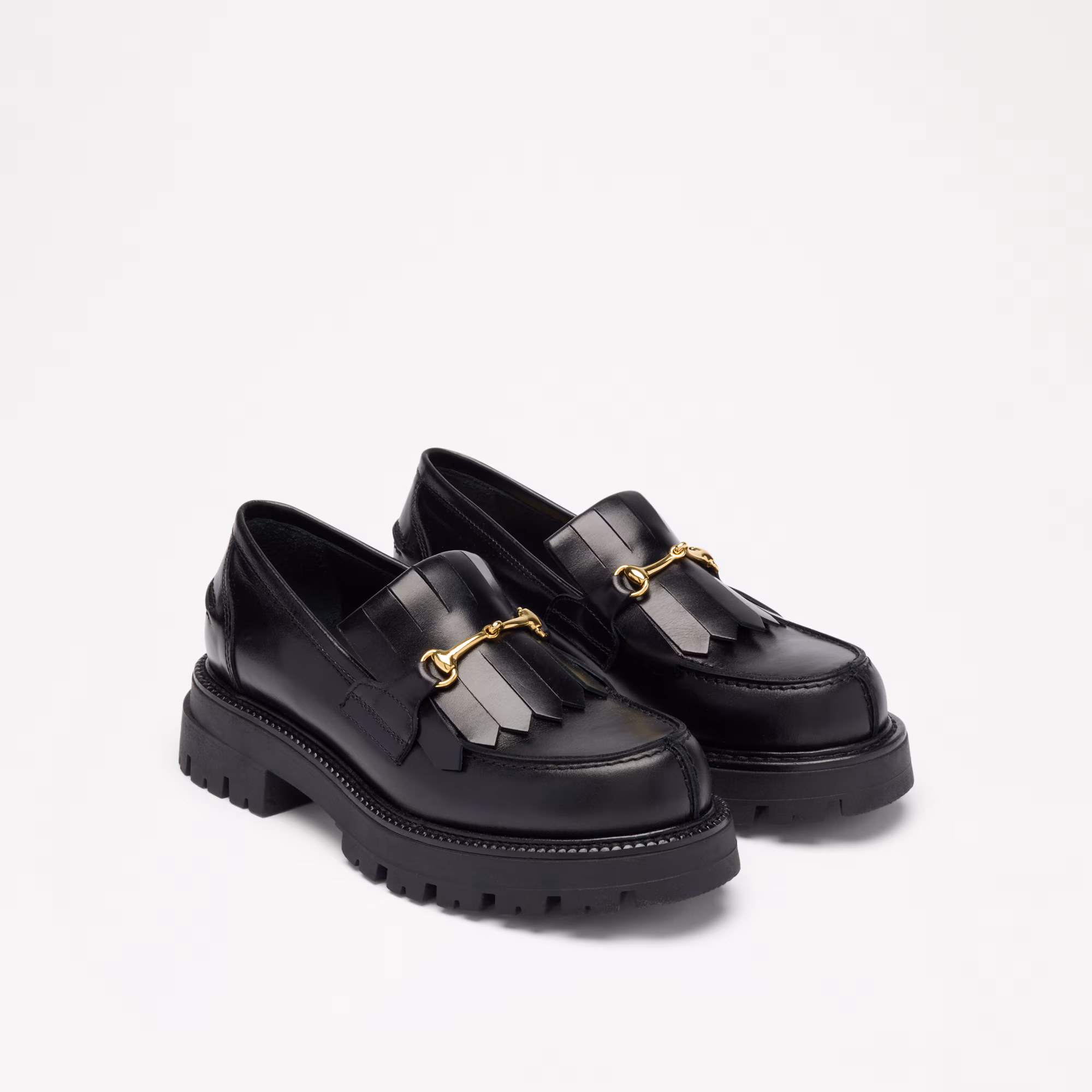 Mossley<br>Chunky Fringe Loafer