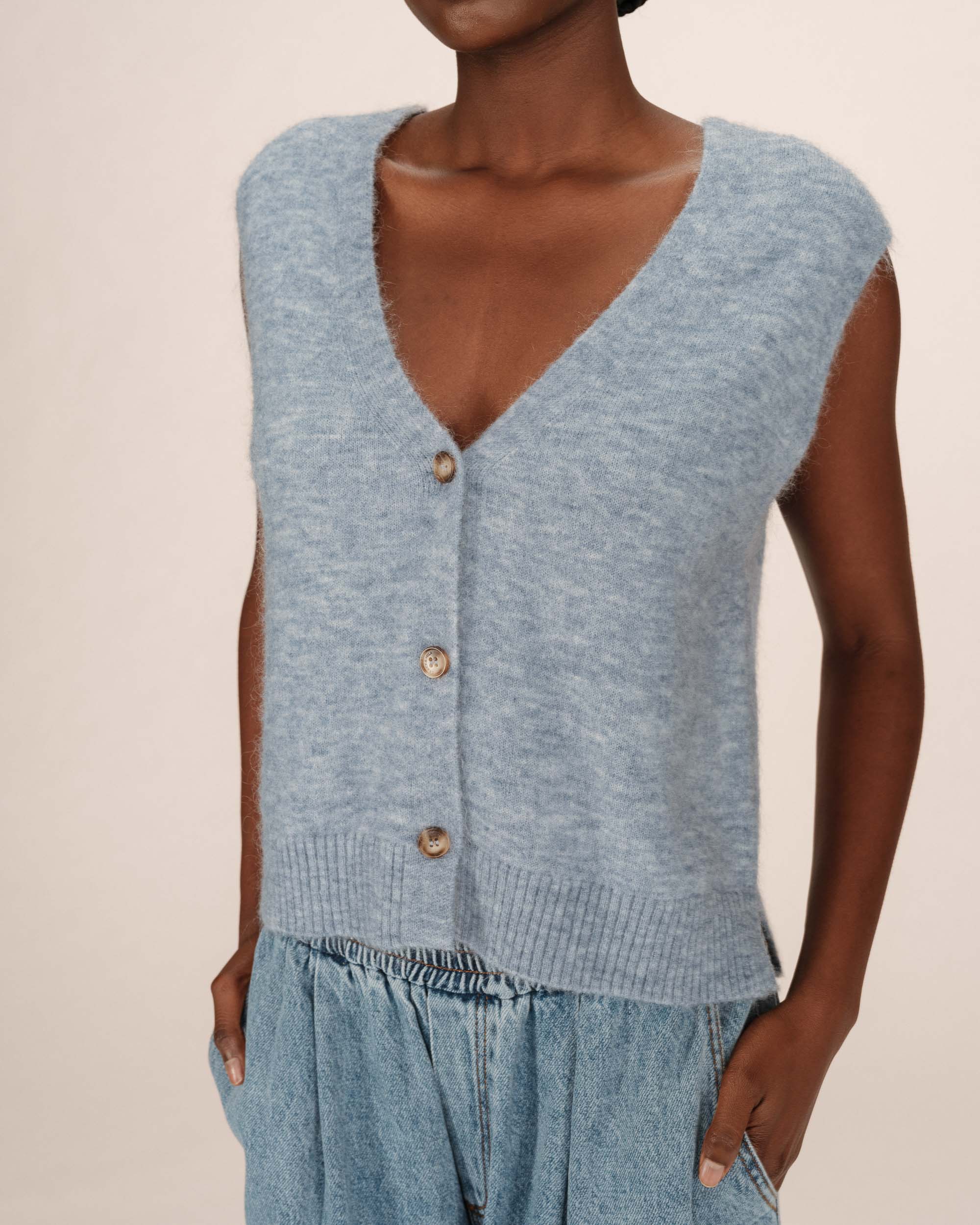 Cardigan sans manches bleuet Santa