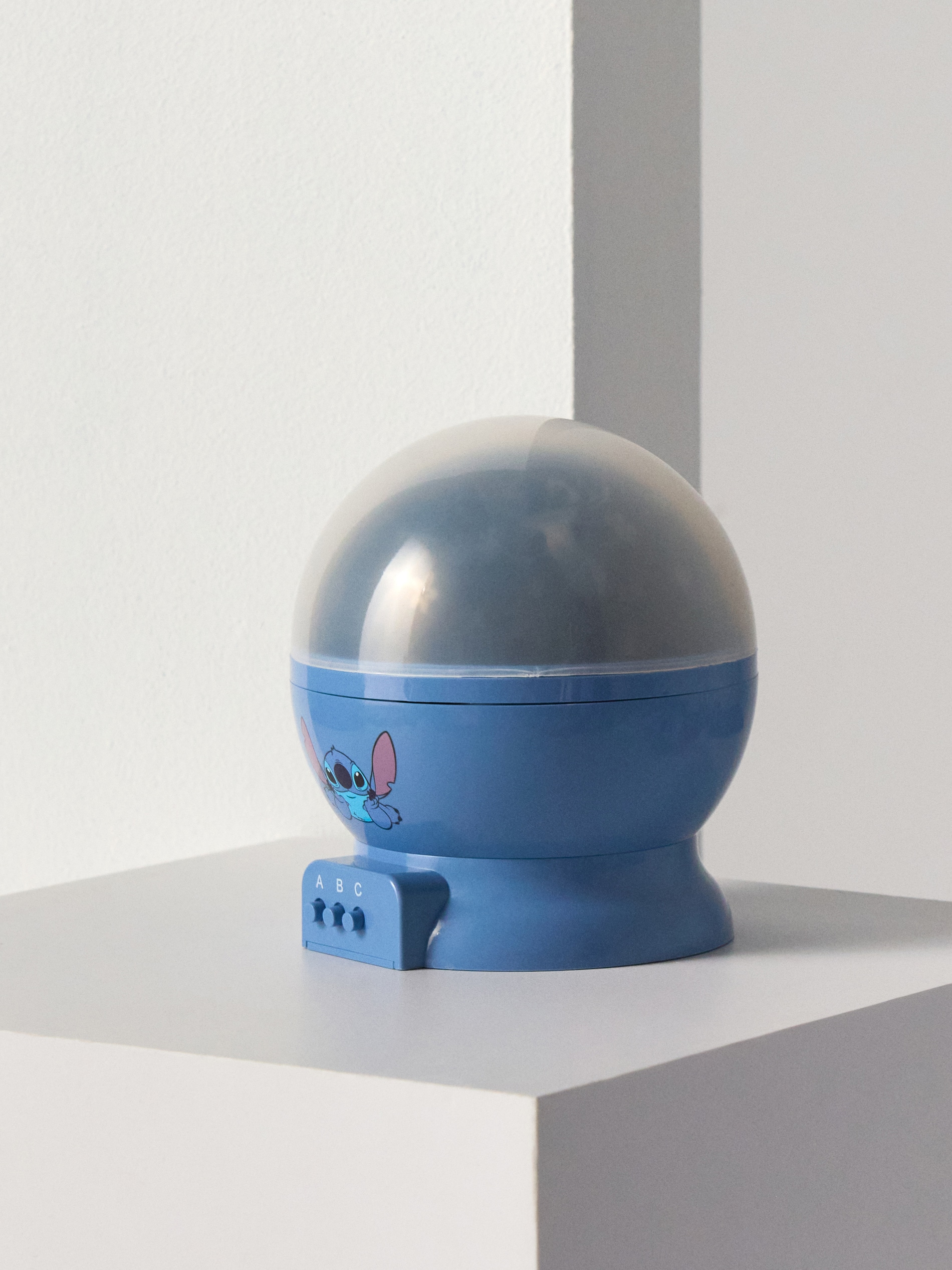 Lampka nocna LED projektor Lilo & Stitch