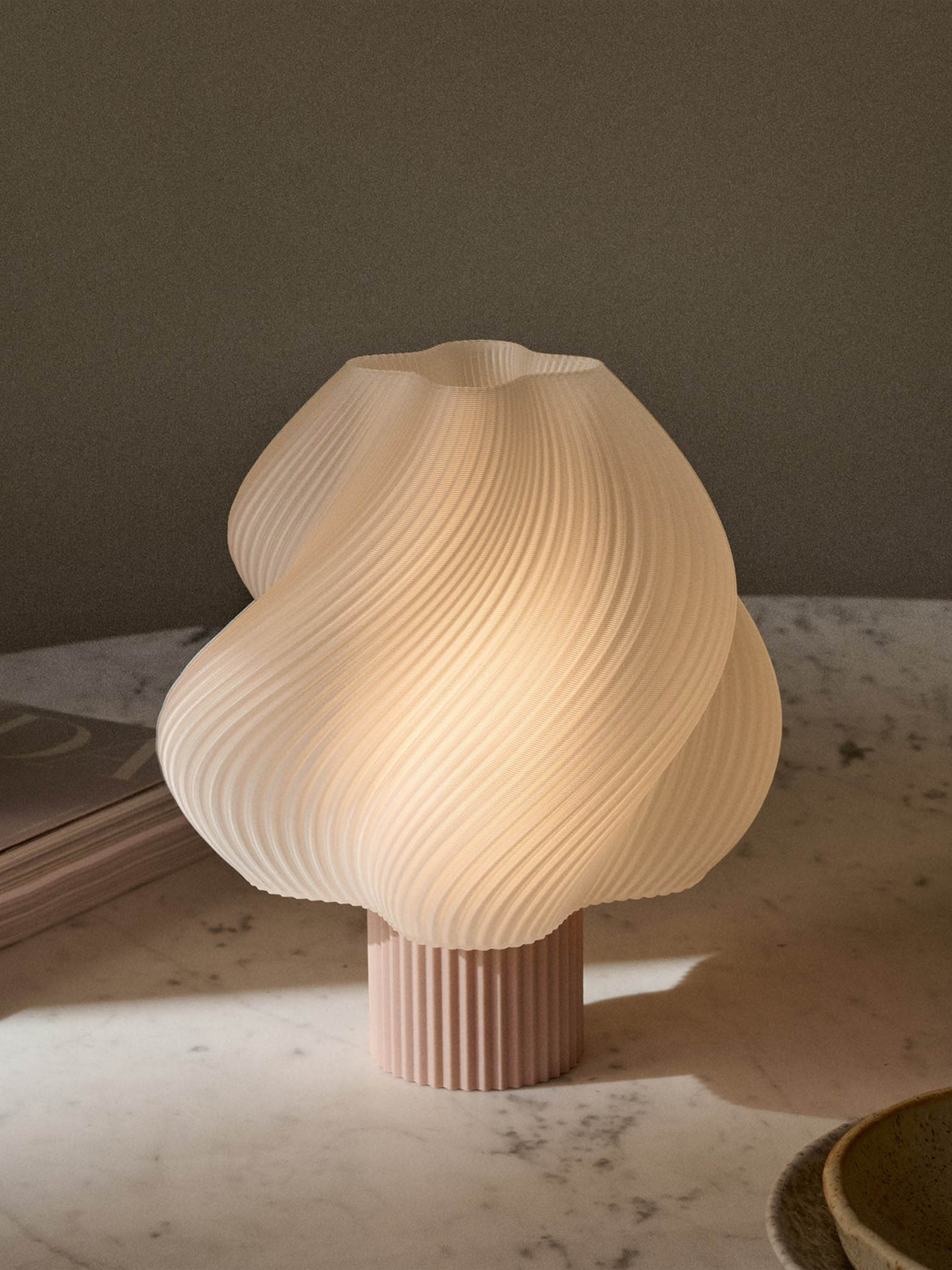 Mobile Tischlampe Soft Serve, dimmbar
