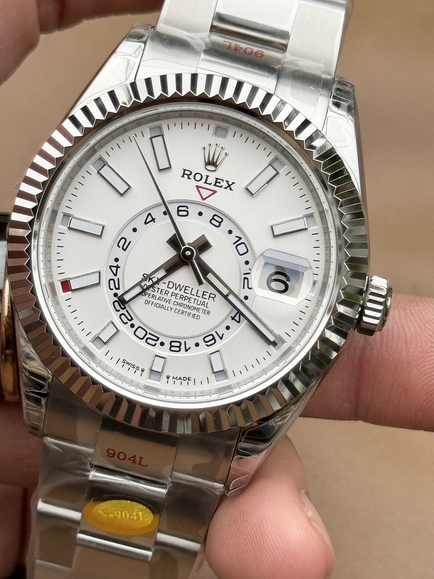 Rolex Sky-Dweller 326934 316L Steel White Dial 42mm Oyster AAA Replica