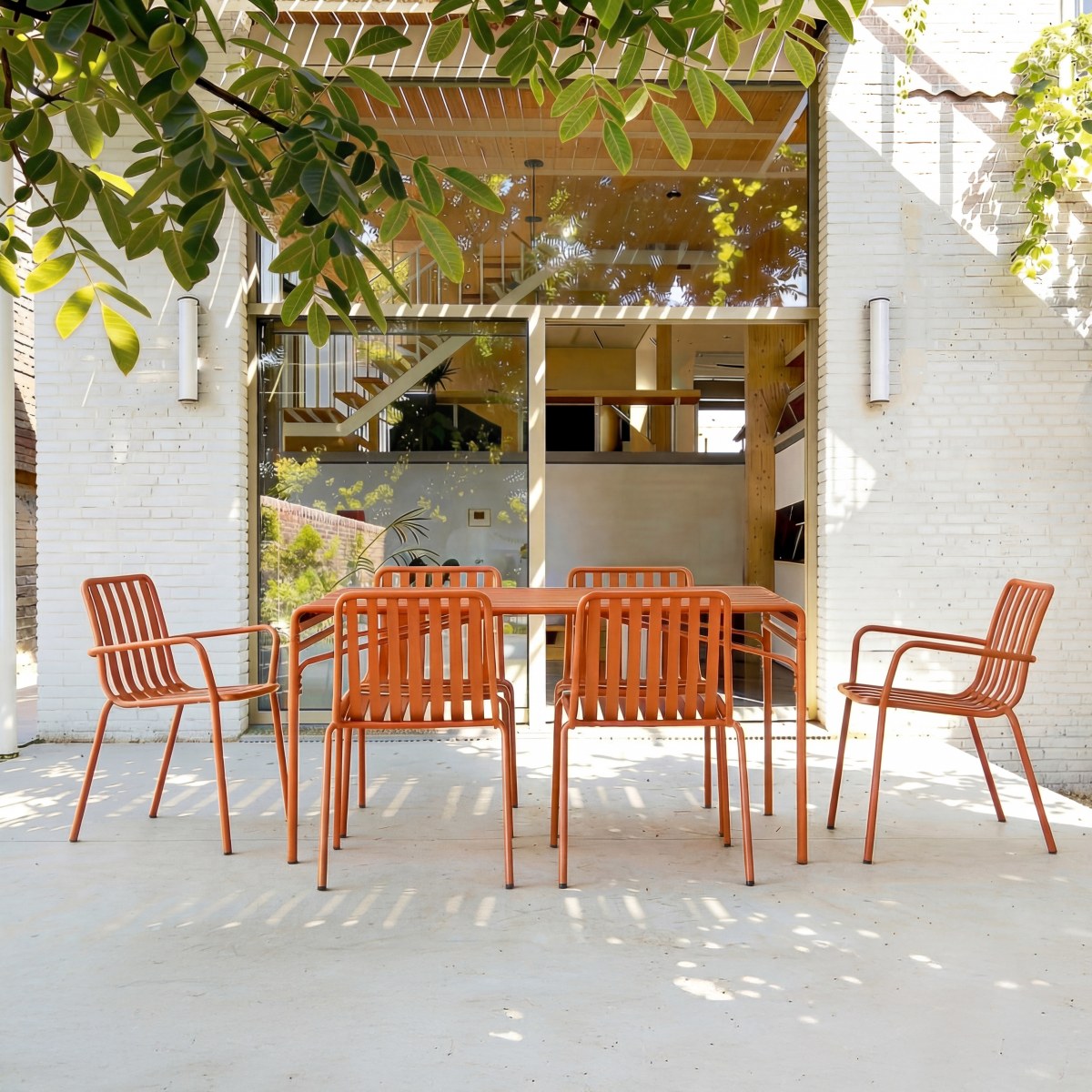 Tikamoon - Gaby - Tuinset in oranje metaal voor 6 personen