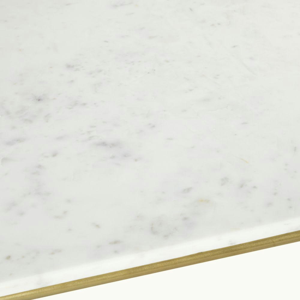 Isaée - Table basse en marbre blanc et métal coloris laiton