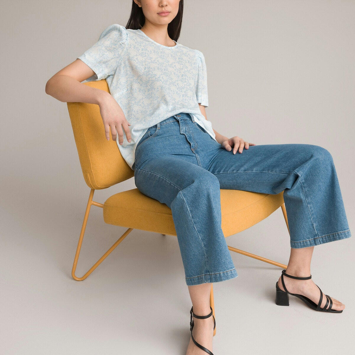 Blouse col rond, manches courtes