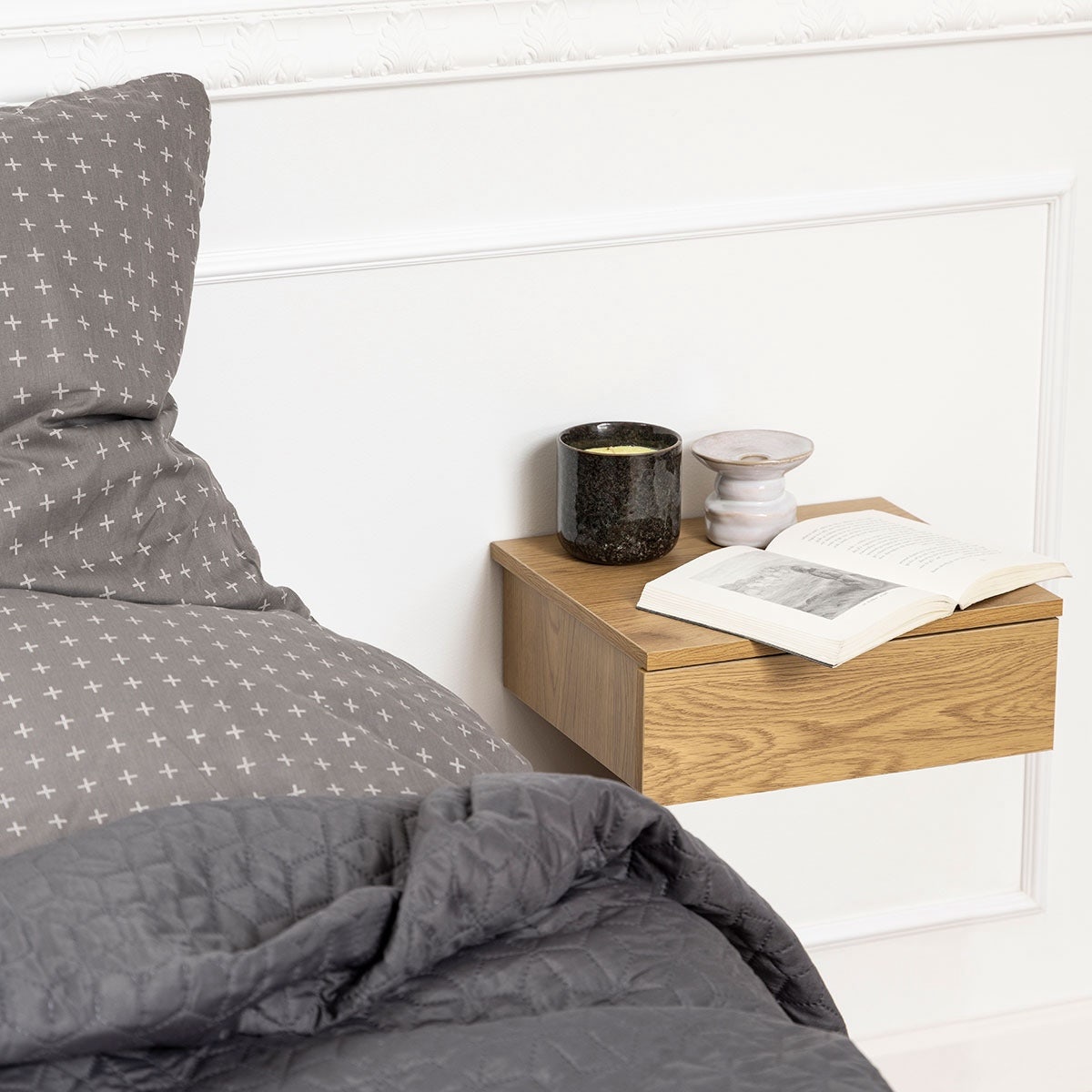 Lisomme Bram Zwevend Houten Nachtkastje met Lade - Bruin