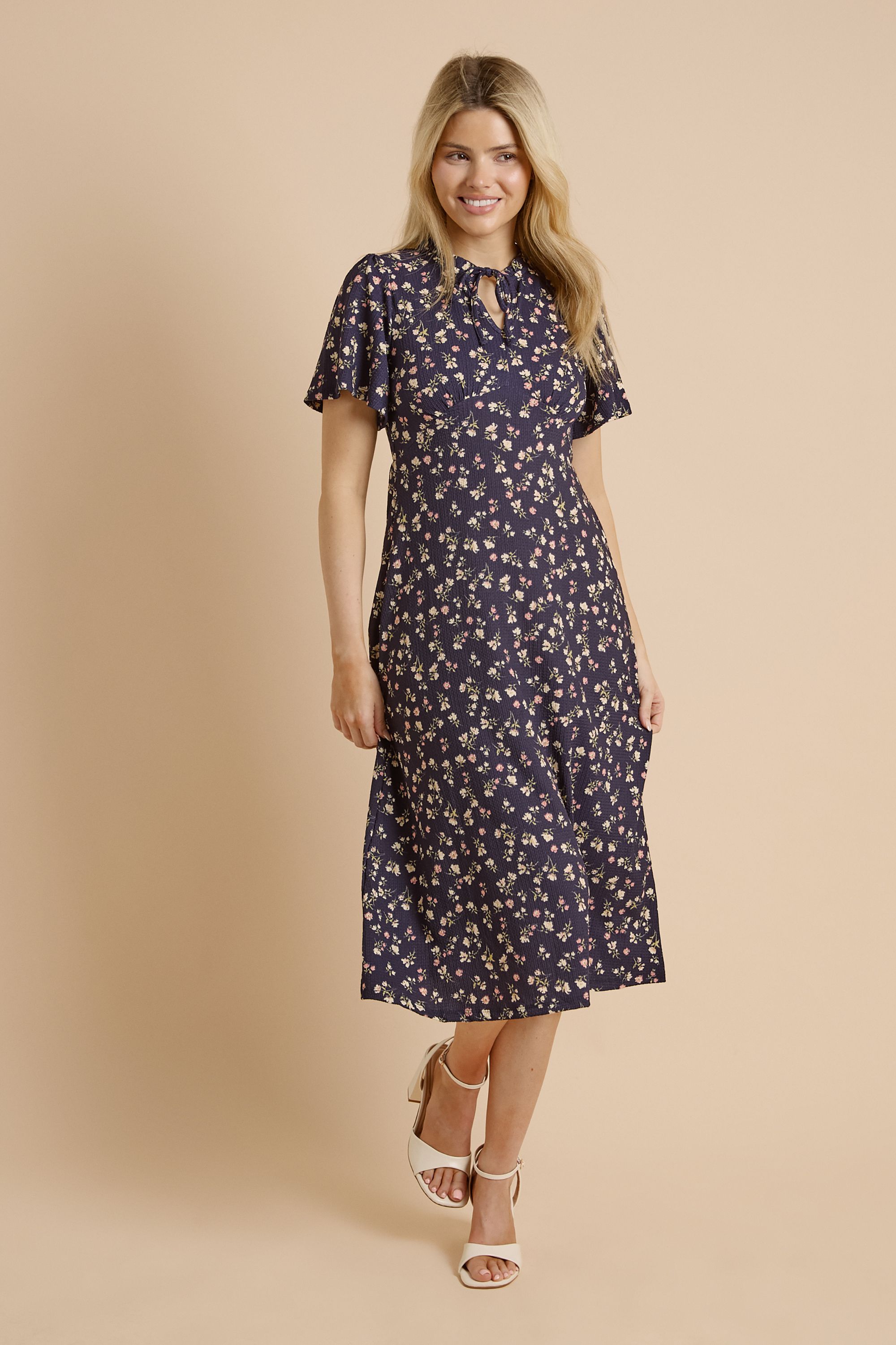 Dorothy Perkins Petite Tie Front Flutter Sleeve Printed Jersey Midi Dress
