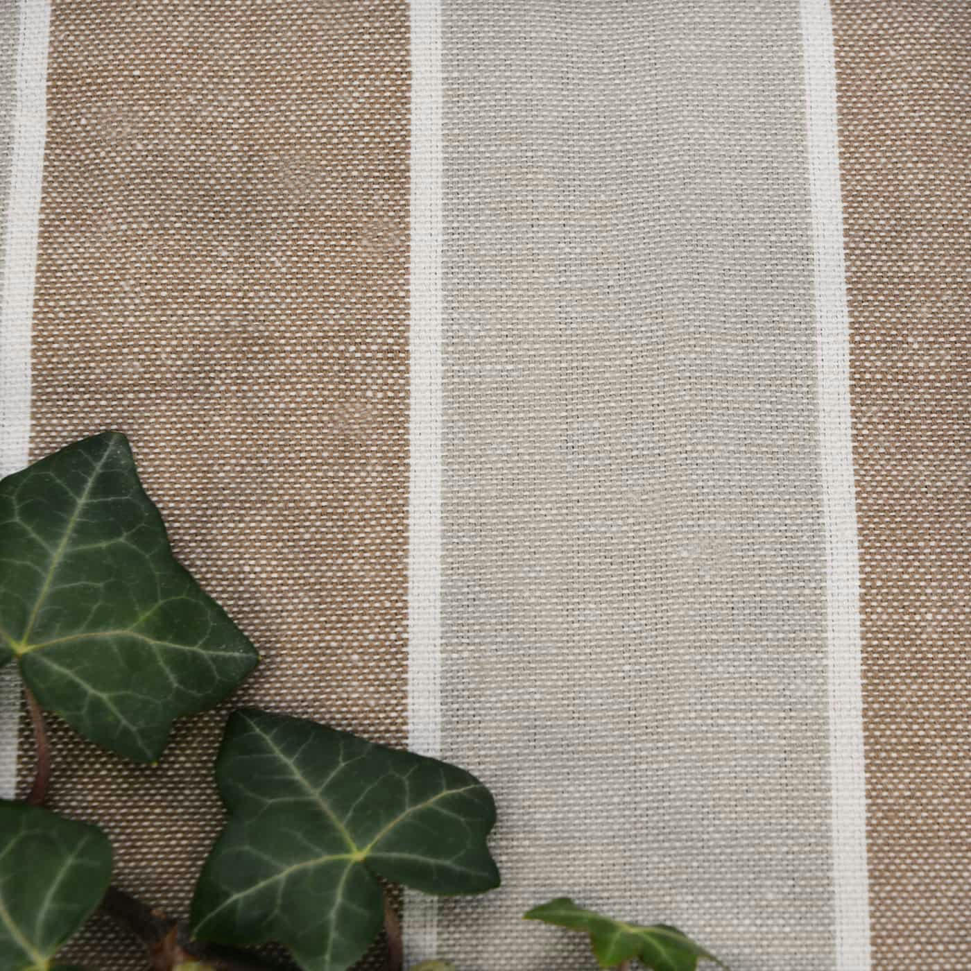 - Nappe pique-nique rayures beige et blanche 140 x 140 cm