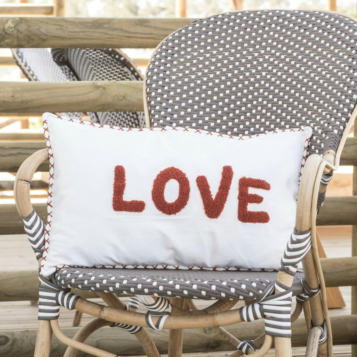 LOVE - Housse de coussin coton  50x30 blanc / rouge brique