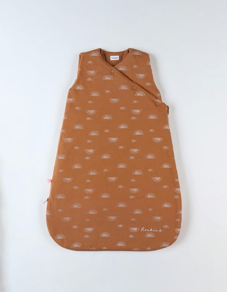 - Gigoteuse imprimé soleil en jersey caramel TOG 2.0 – 3.5  70 cm