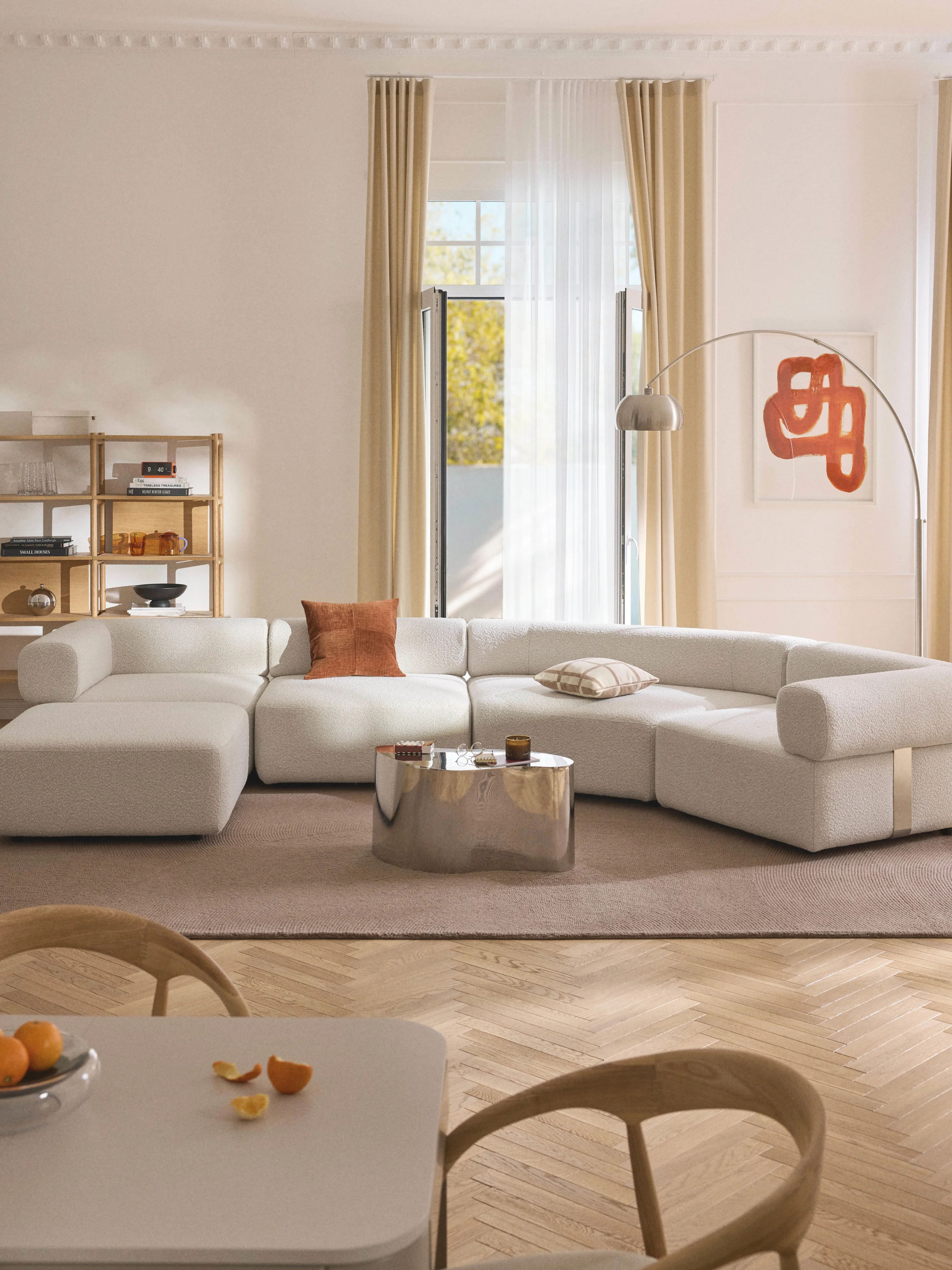 Großes modulares Bouclé-Sofa Anton mit Hocker (links/rechts)