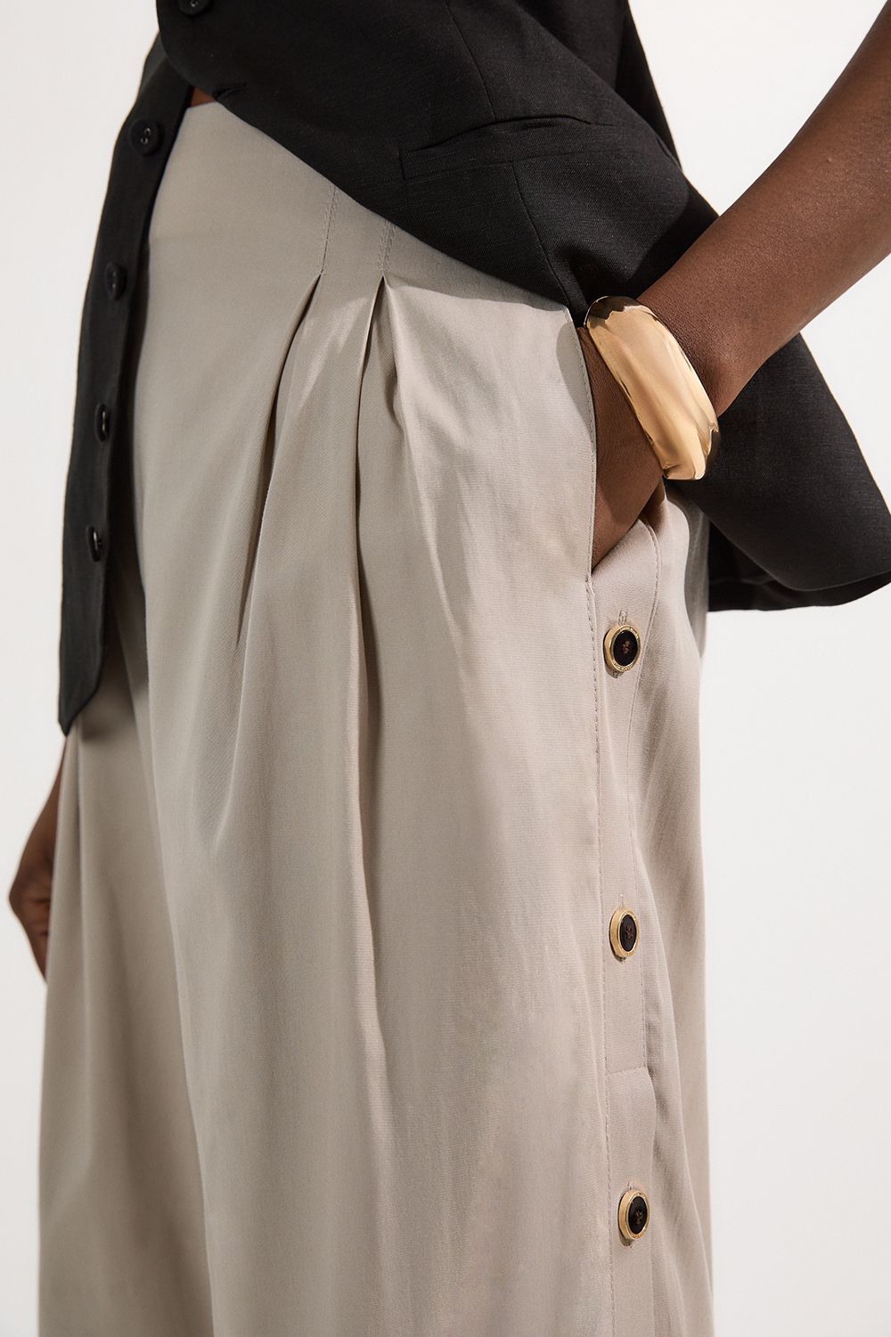 KarenMillen Tailored Polished Cotton Button Side Wide Leg Trousers