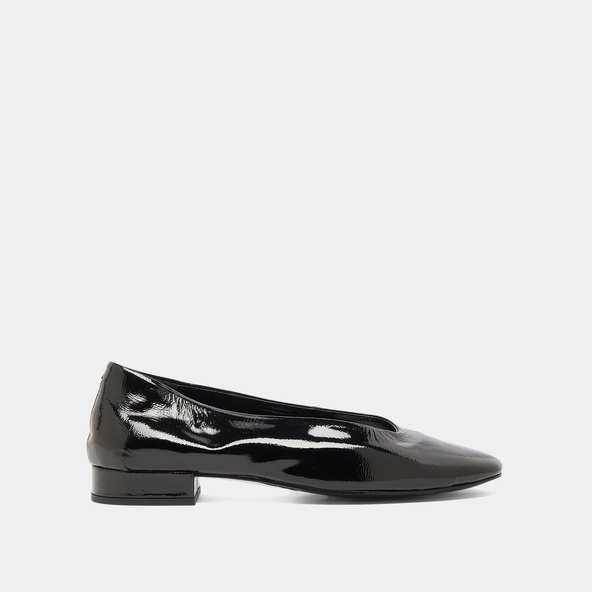 Ballerines à petits talonsen vernis plissé noir | LEA