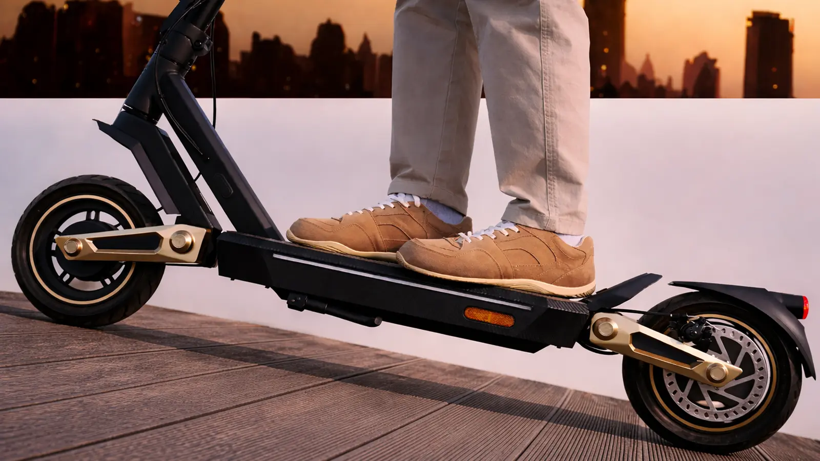 NAVEE ST3 PRO E-Scooter ABE Certified - 450W 75KM Quad Suspension System