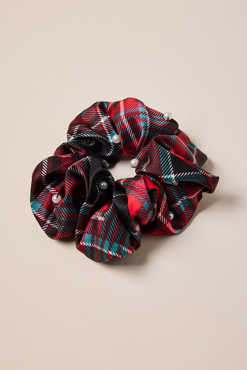 Courtney Pearl Plaid Scrunchie