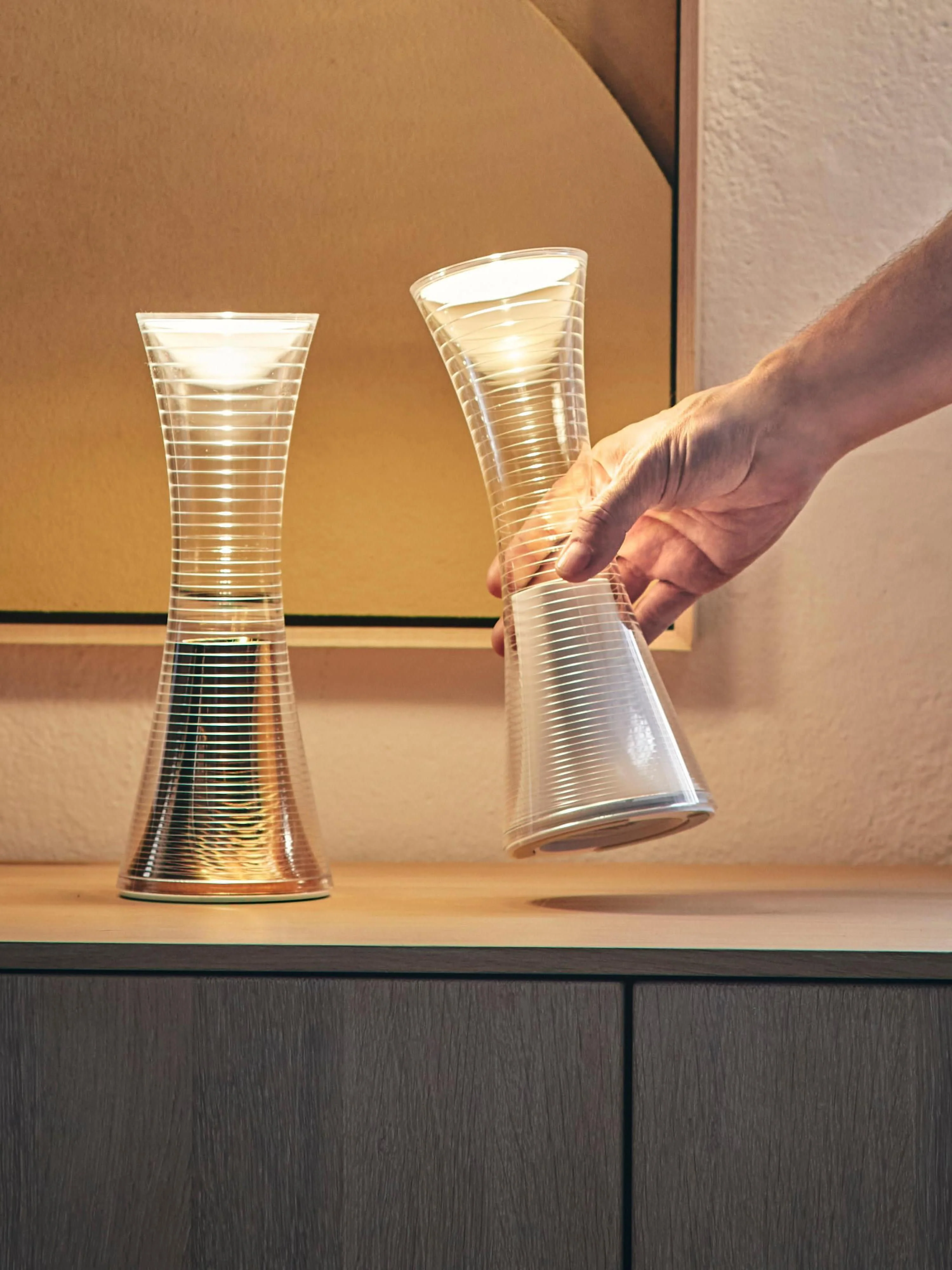 Kleine LED-Tischlampe Come Together, dimmbar