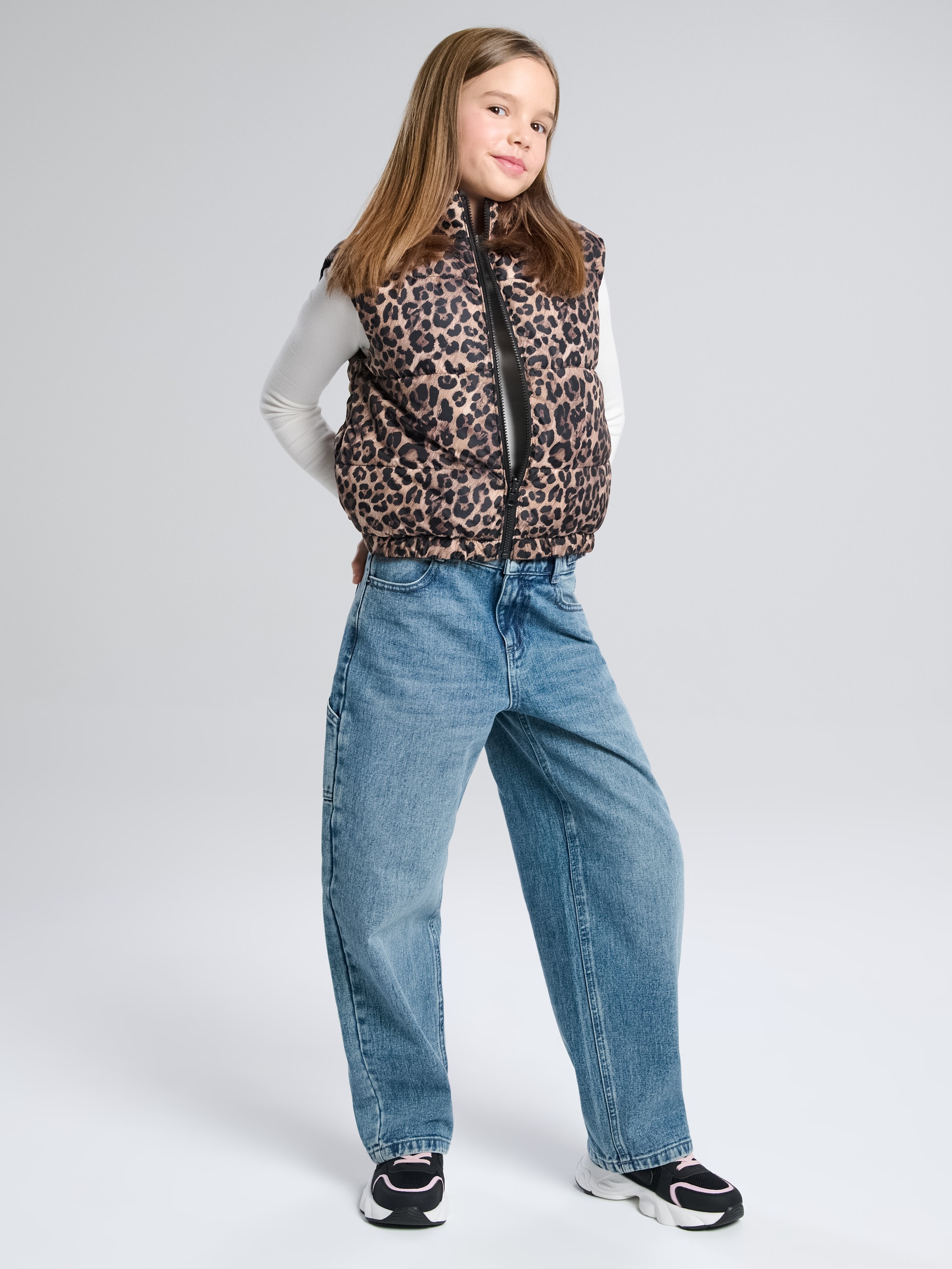 Jeansy barrel wide leg z efektem sprania