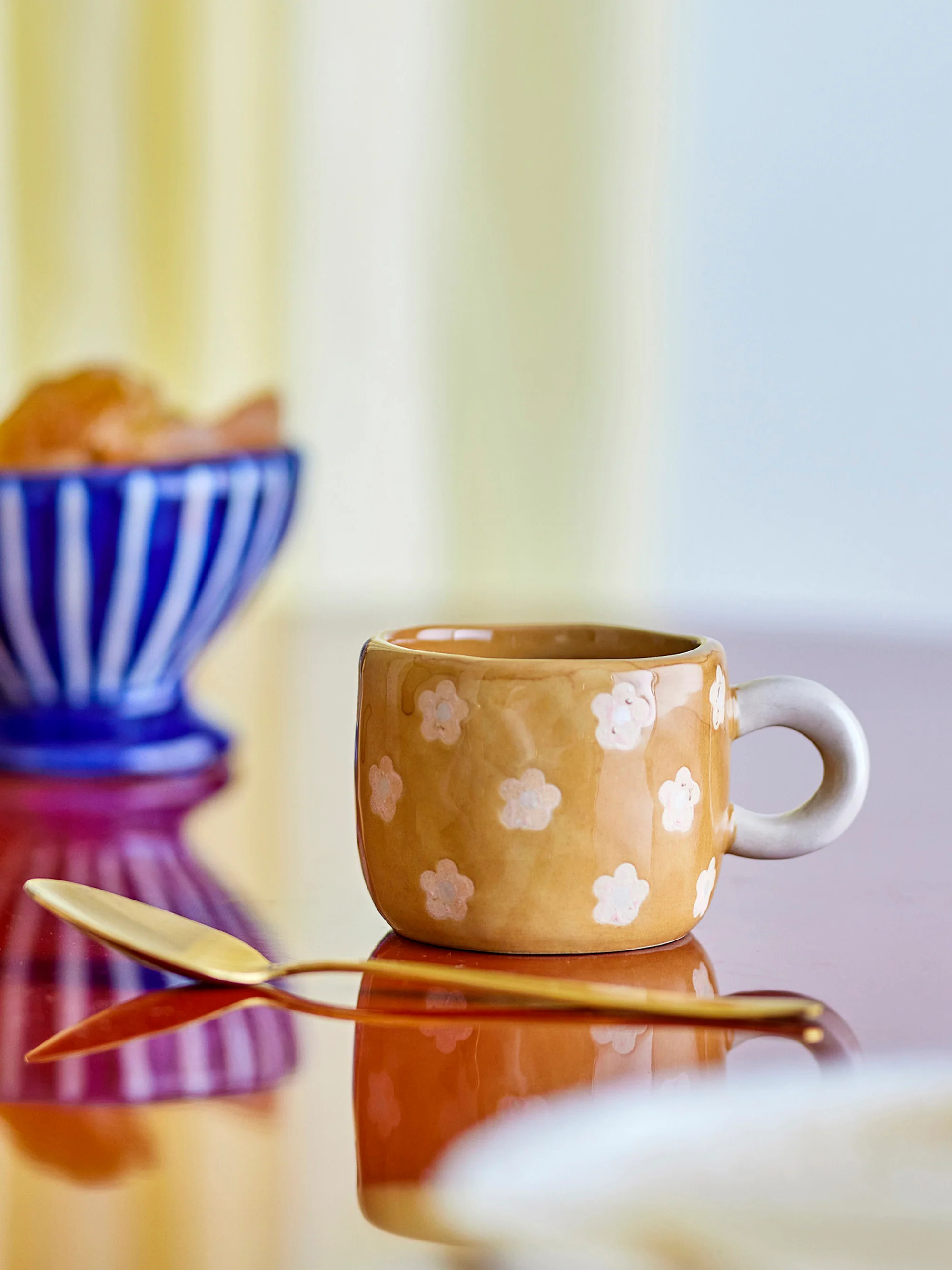 Handbemalte kleine Tasse Nini