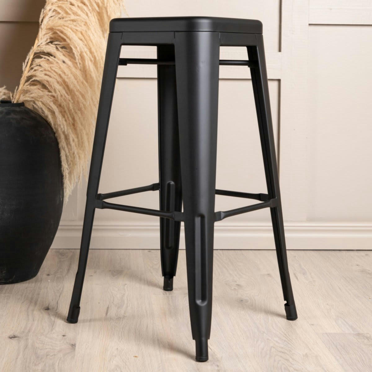 JIMMA - Lot de 4 tabourets minimalistes en métal noir