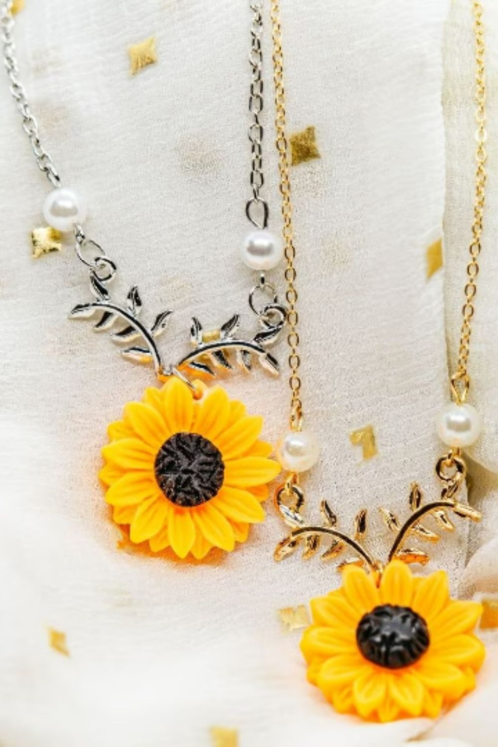 The Colourful Aura Large Sunflower Daisy Floral Charm Summer Flower Pearl Pendant Necklace