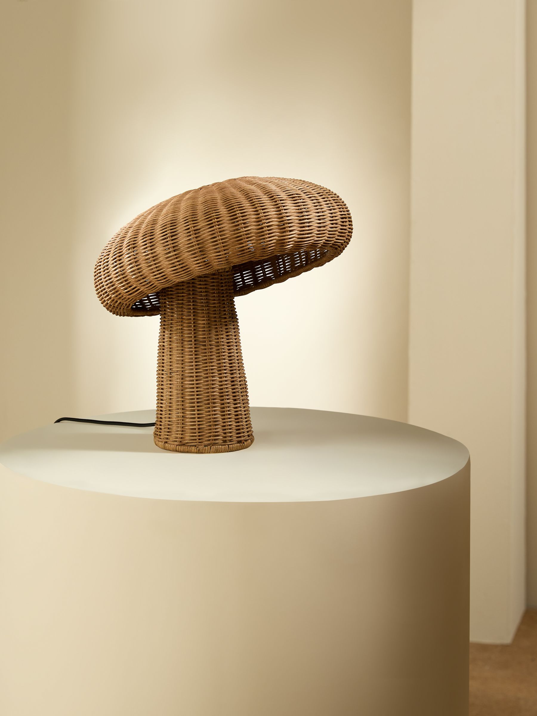 Leilani Rattan Table Lamp in Natural